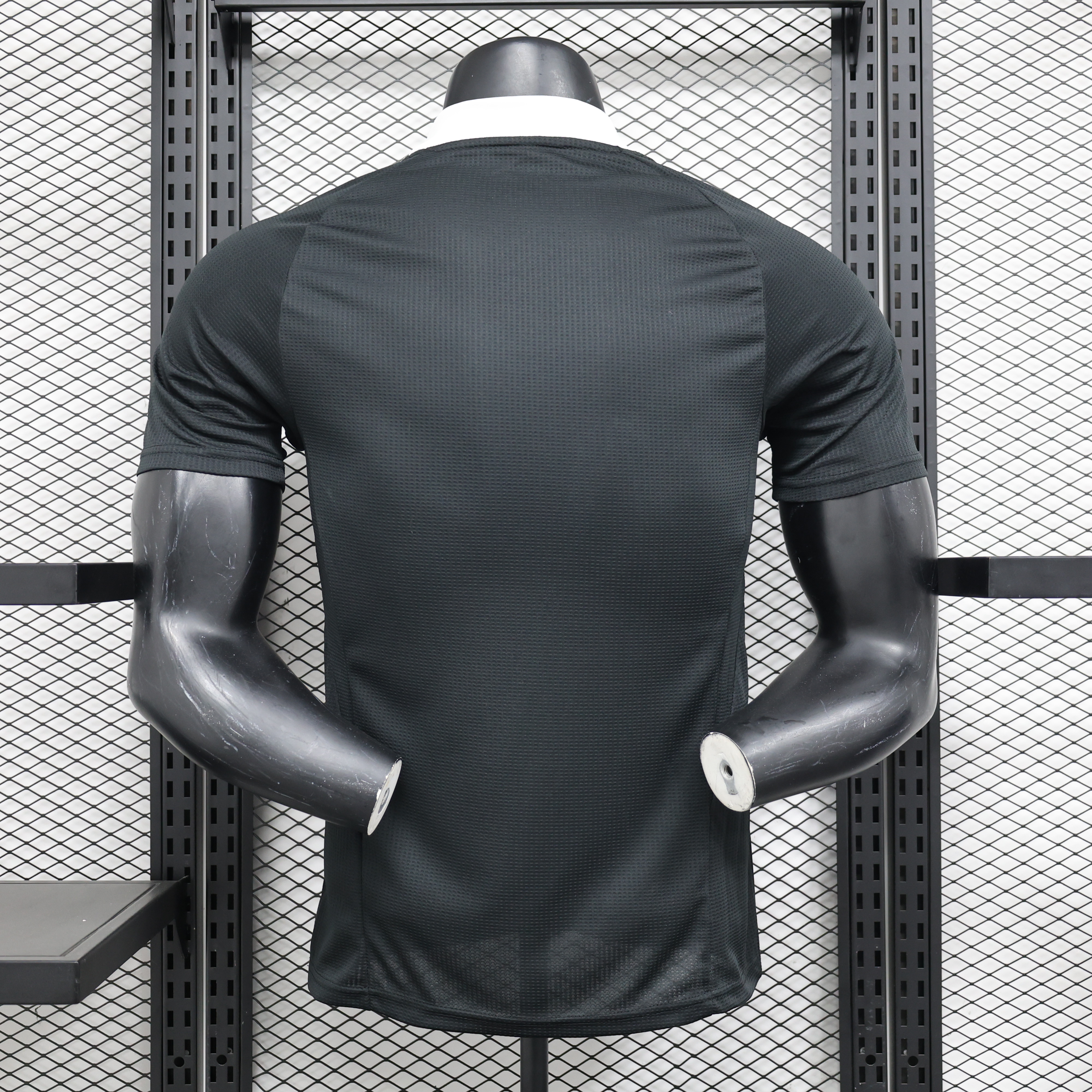 Bayern Munich 24-25 Third Goalkeeper Black Jersey - Player Version - SOCCERDEALSHOP