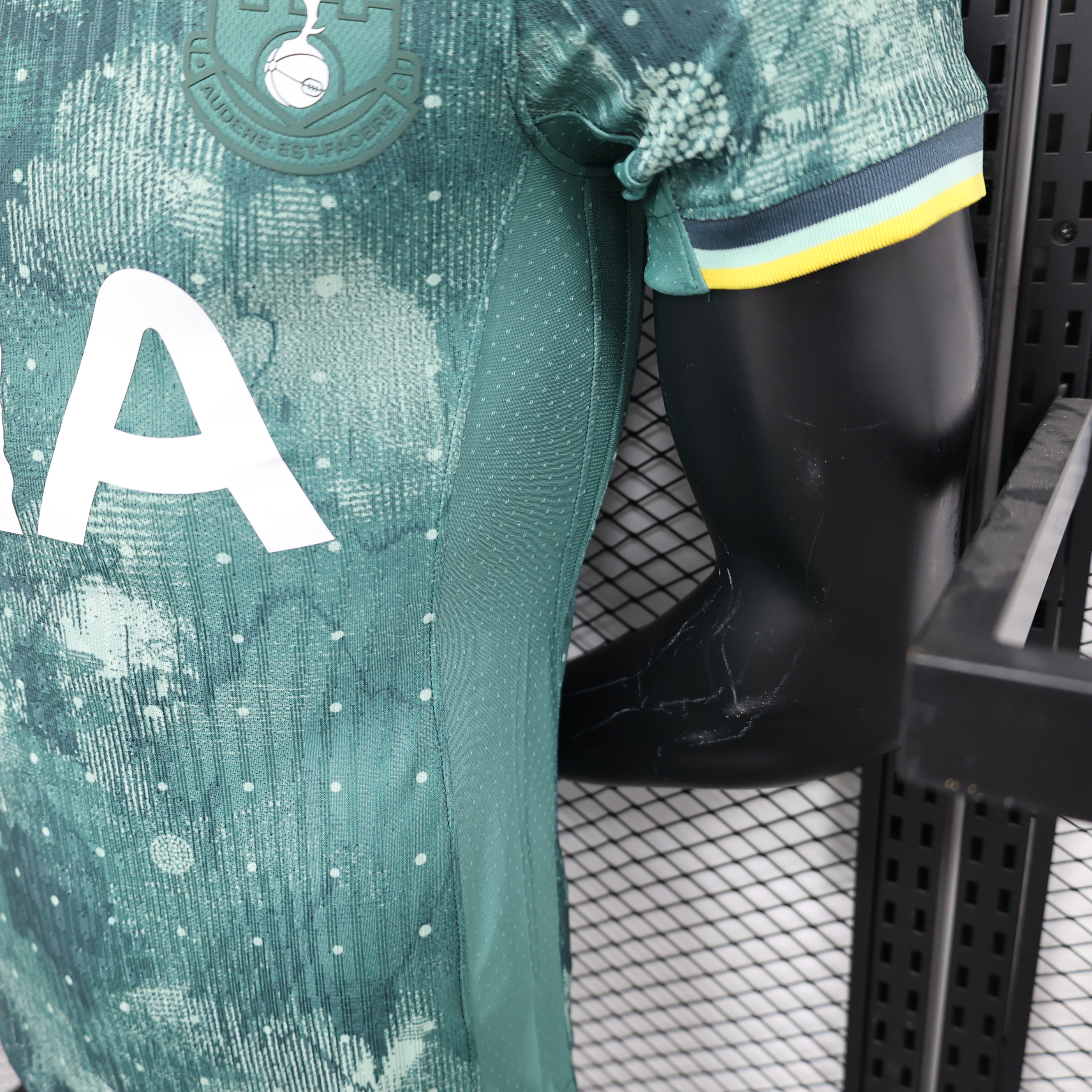 Tottenham Hotspur 24-25 Third Jersey - Player Version - SOCCERDEALSHOP