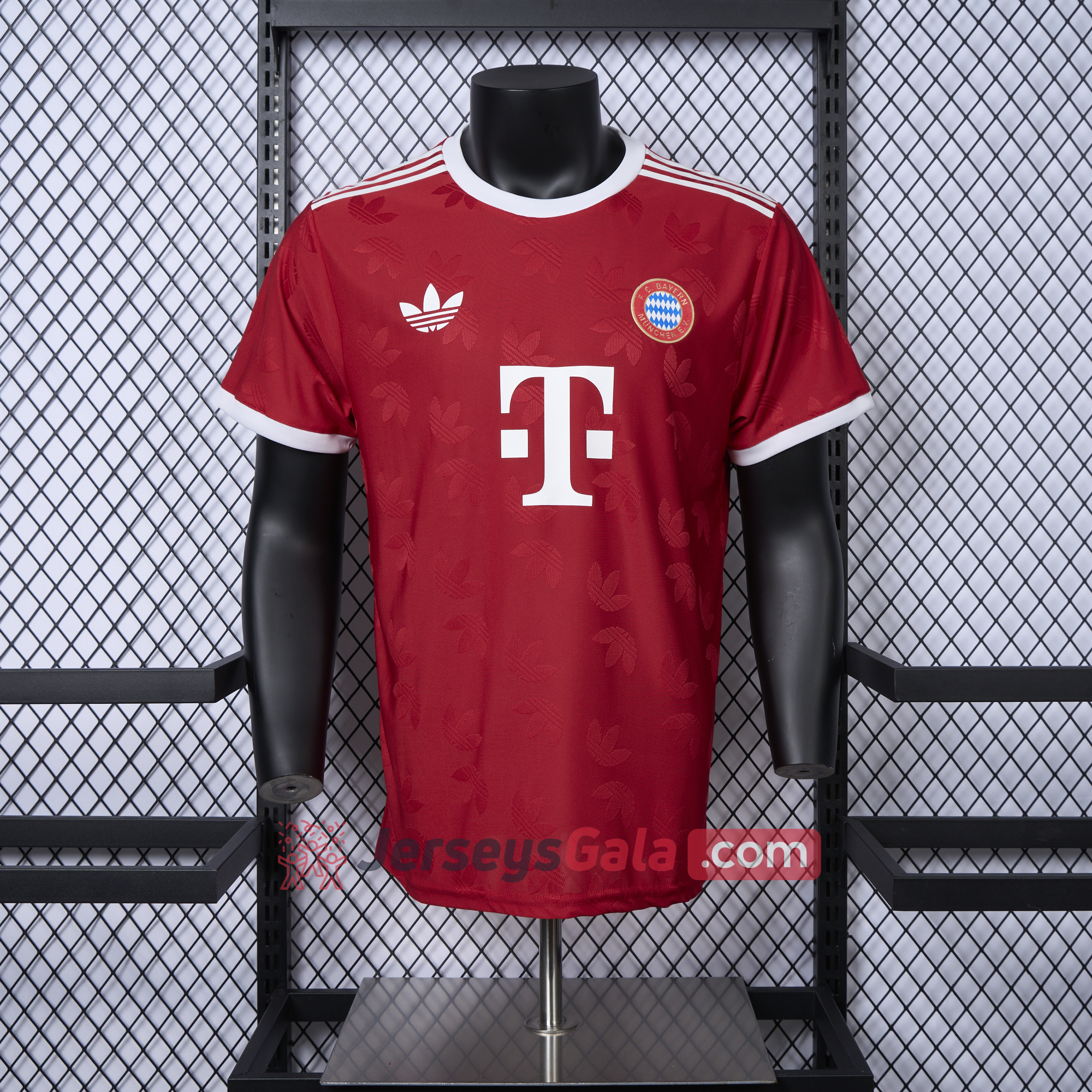 Bayern Munich 24-25 Red Training Jersey - Player Version - SOCCERDEALSHOP