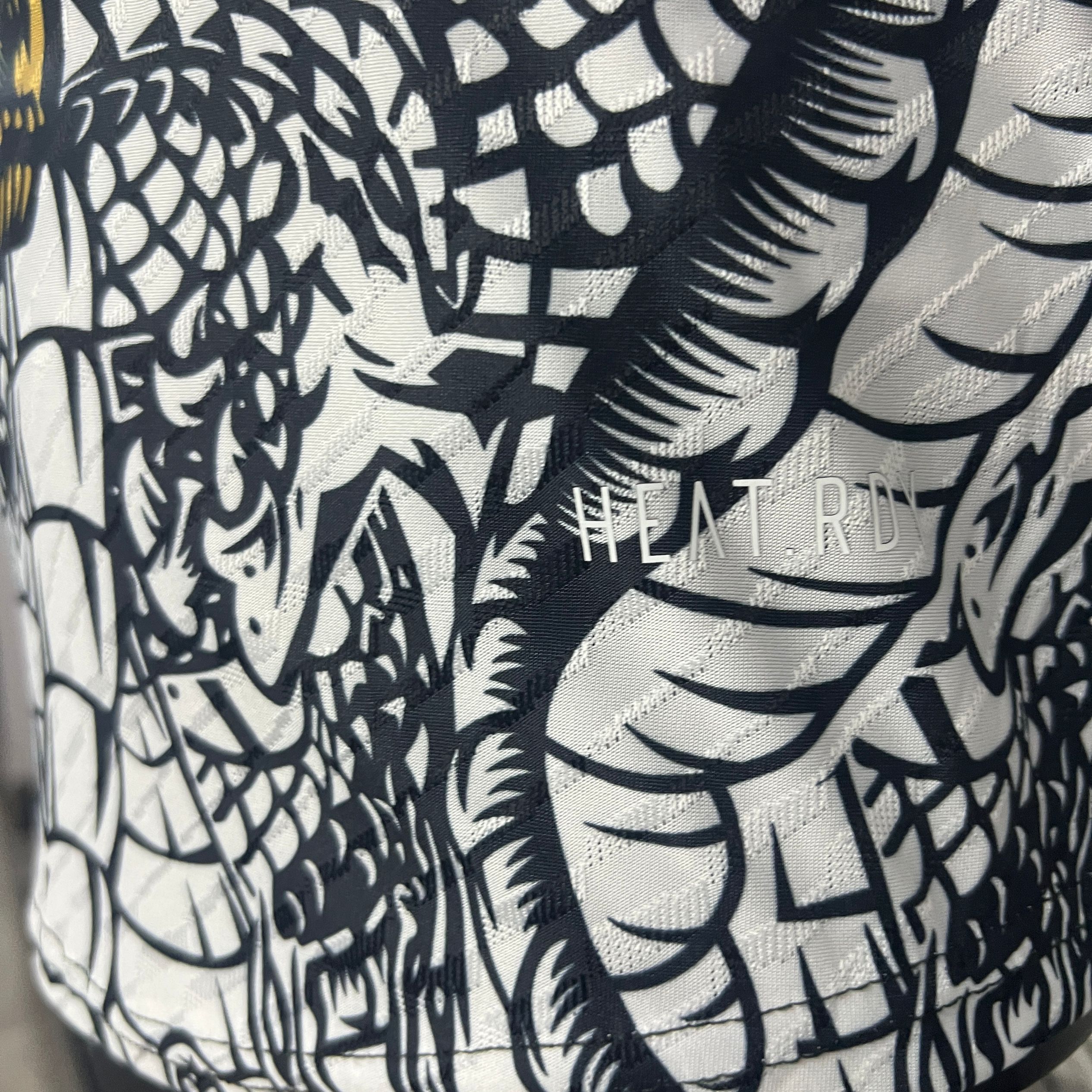 Real Madrid 24-25 Yellow Dragon Special Edition White Jersey - Player Version - SOCCERDEALSHOP