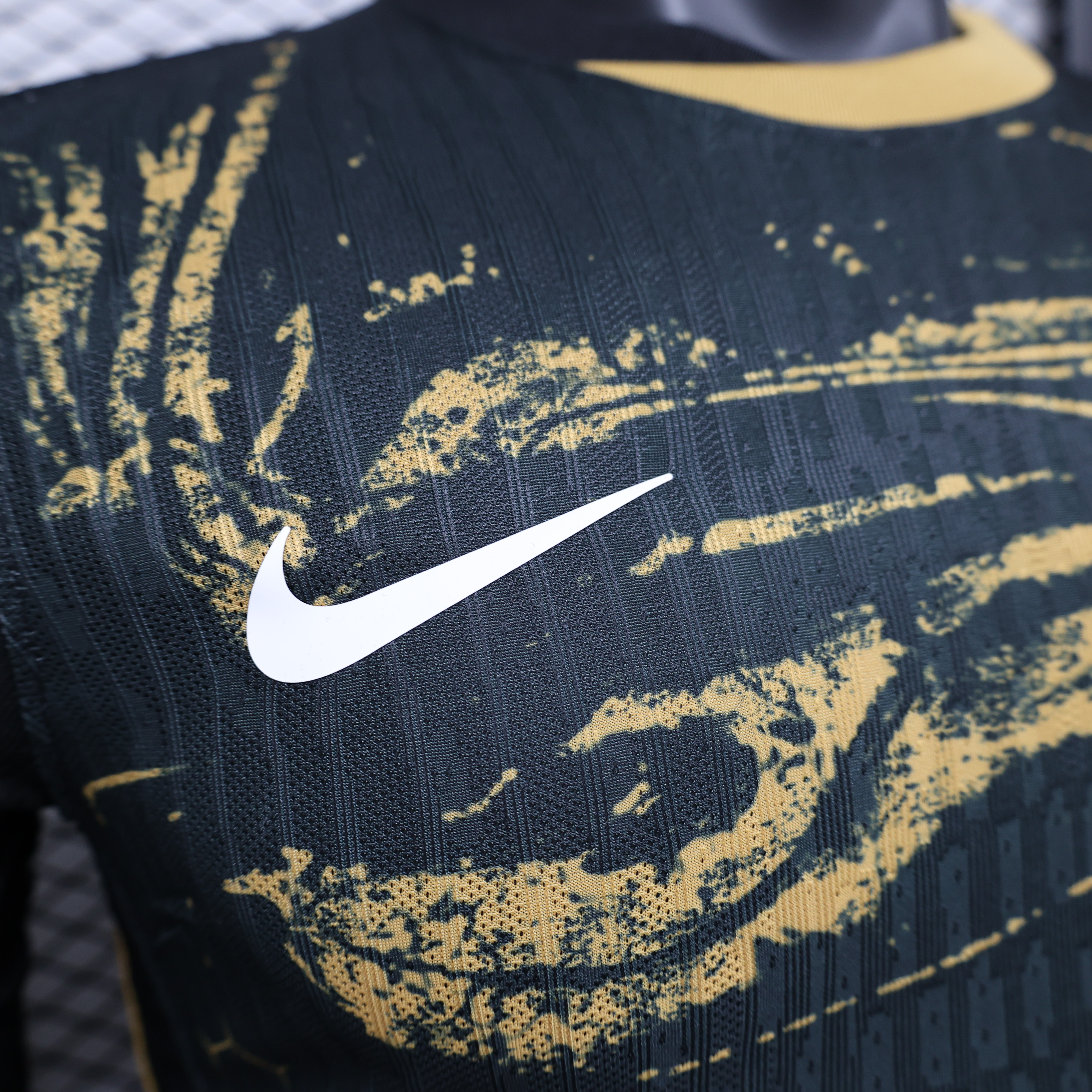 Sporting CP Portugal 24-25 Fourth Jersey - Player Version - SOCCERDEALSHOP