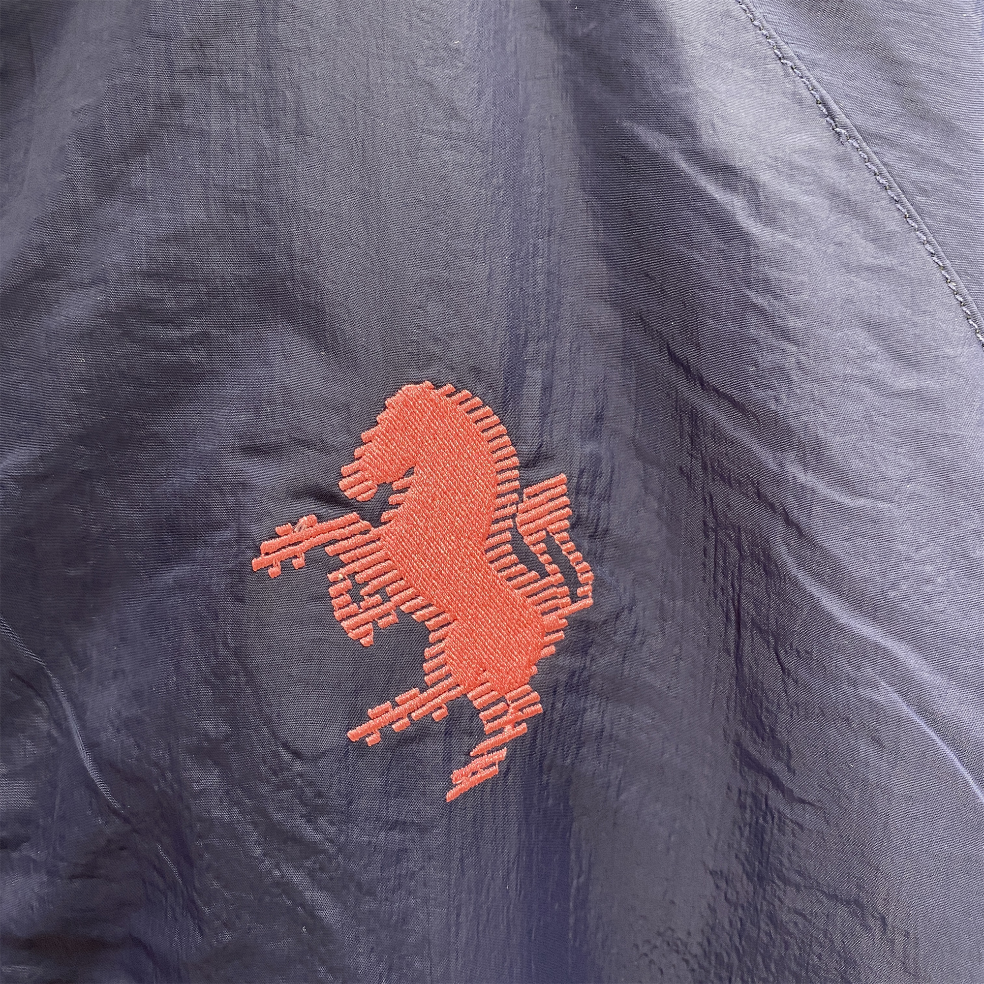 Juventus 24-25 Throwback Windbreaker Jacket - Deep Blue - SOCCERDEALSHOP