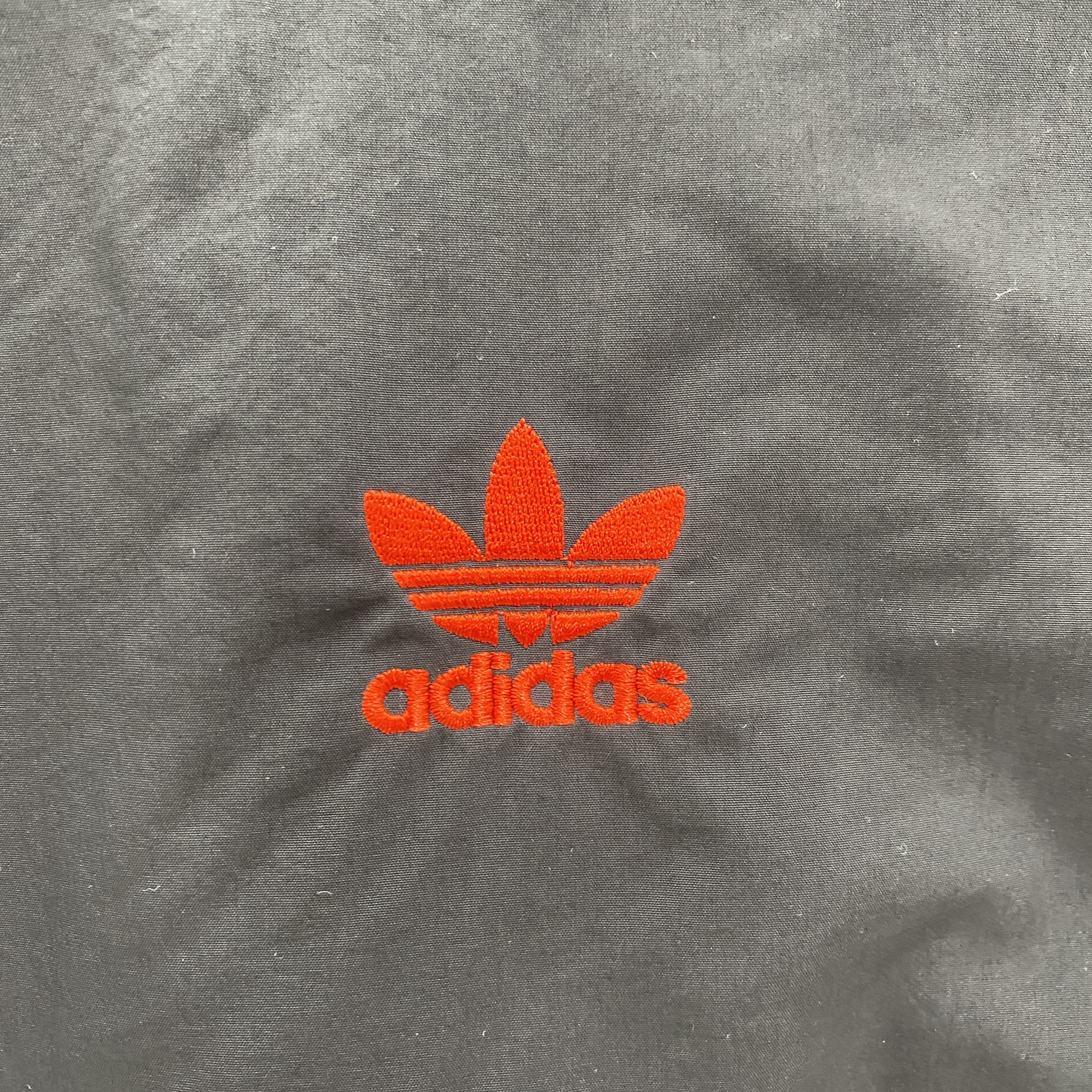 Manchester United 24-25 Throwback Windbreaker Jacket - Deep Blue - SOCCERDEALSHOP