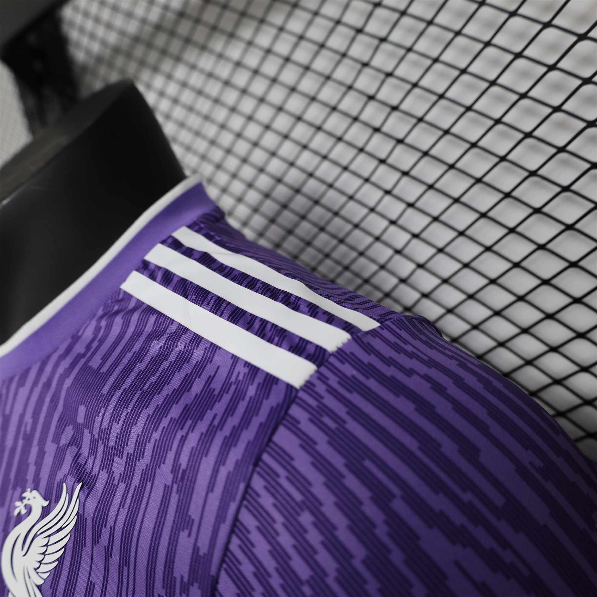 Liver.pool 24-25 Purple Liver.pool Bird Special Edition Jersey - Player Version - SOCCERDEALSHOP