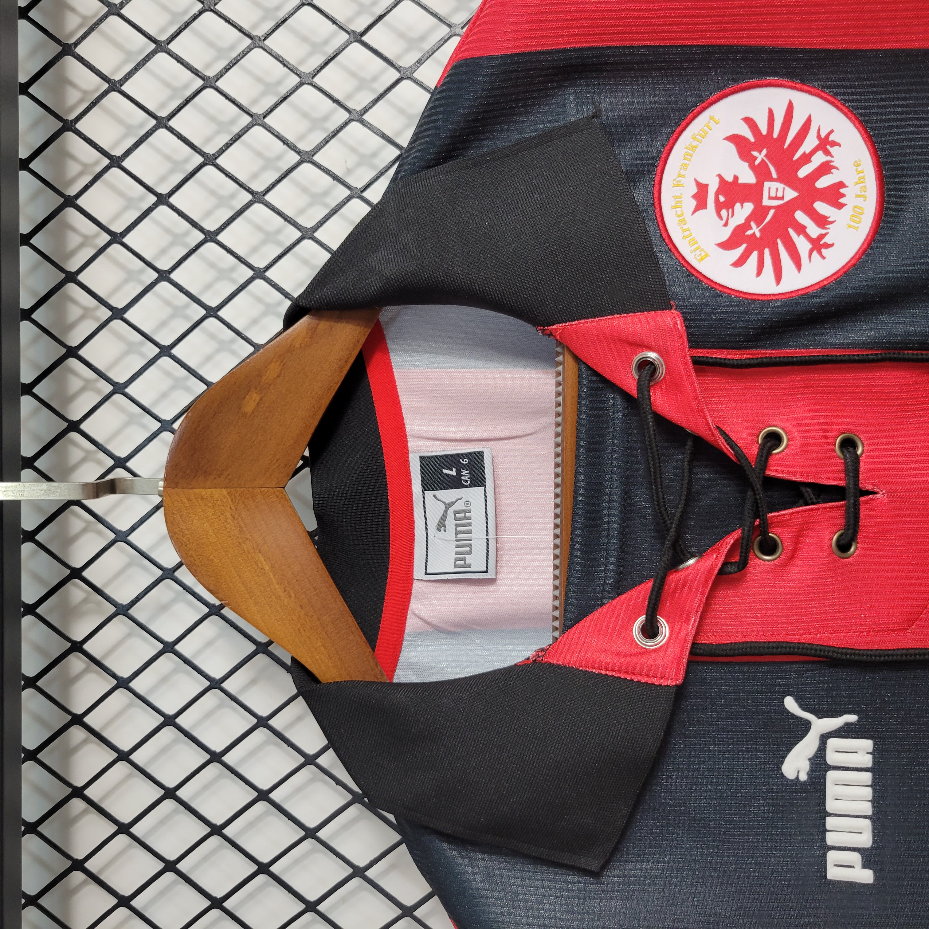 Retro Frankfurt 1998-00 Home Stadium Jersey - SOCCERDEALSHOP