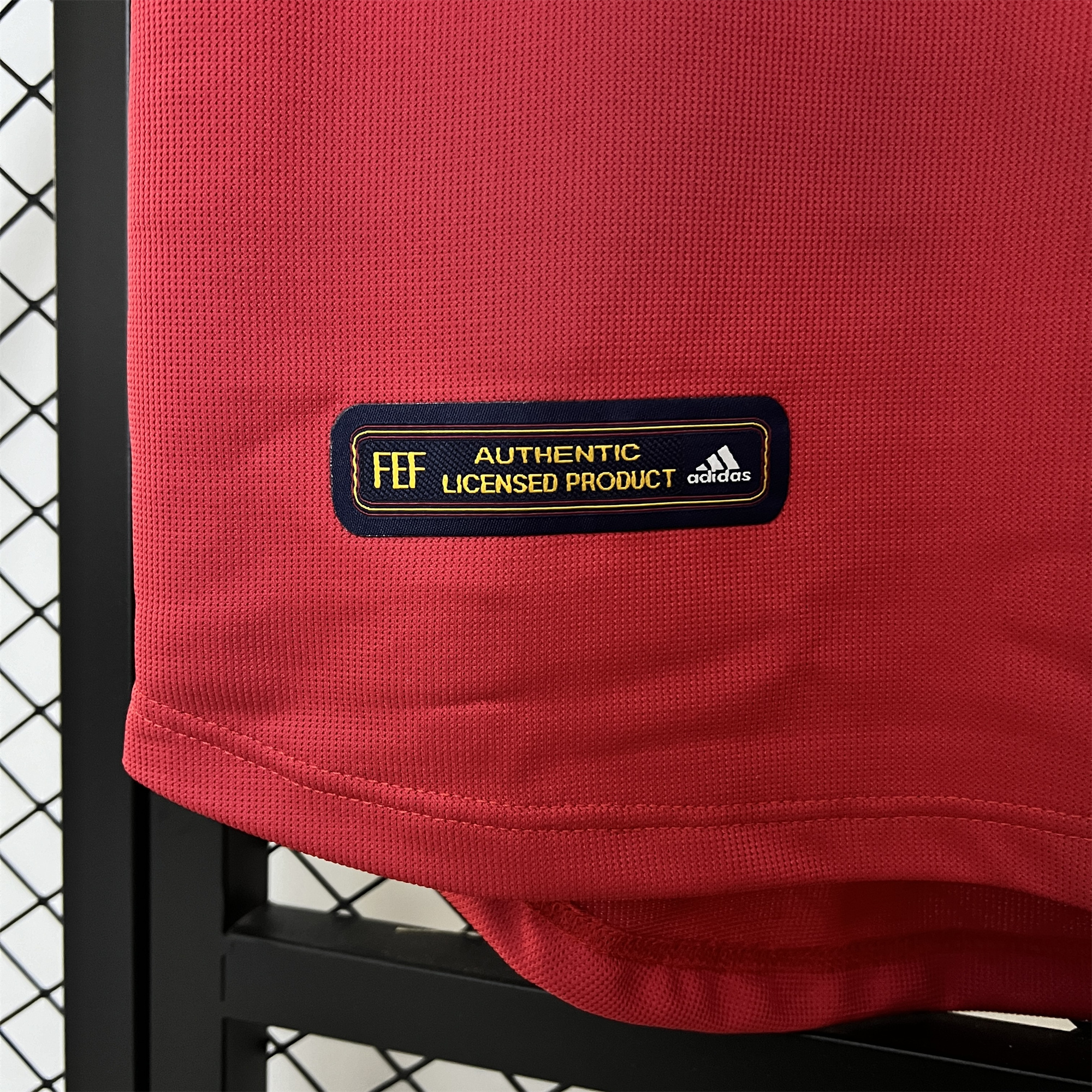 Retro Spain 2000 Home Jersey - SOCCERDEALSHOP