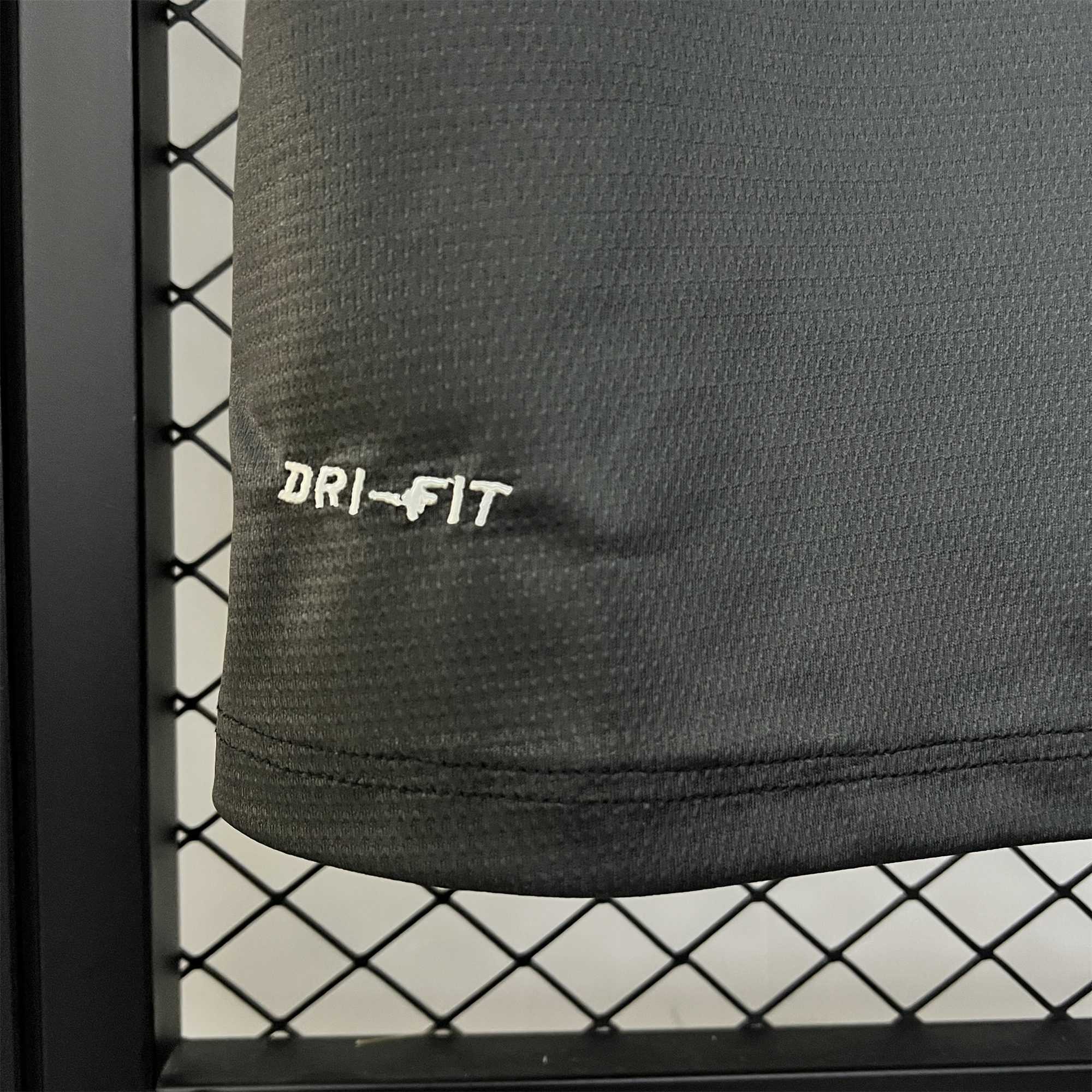 Retro Manchester City 2013-14 Away Jersey - SOCCERDEALSHOP