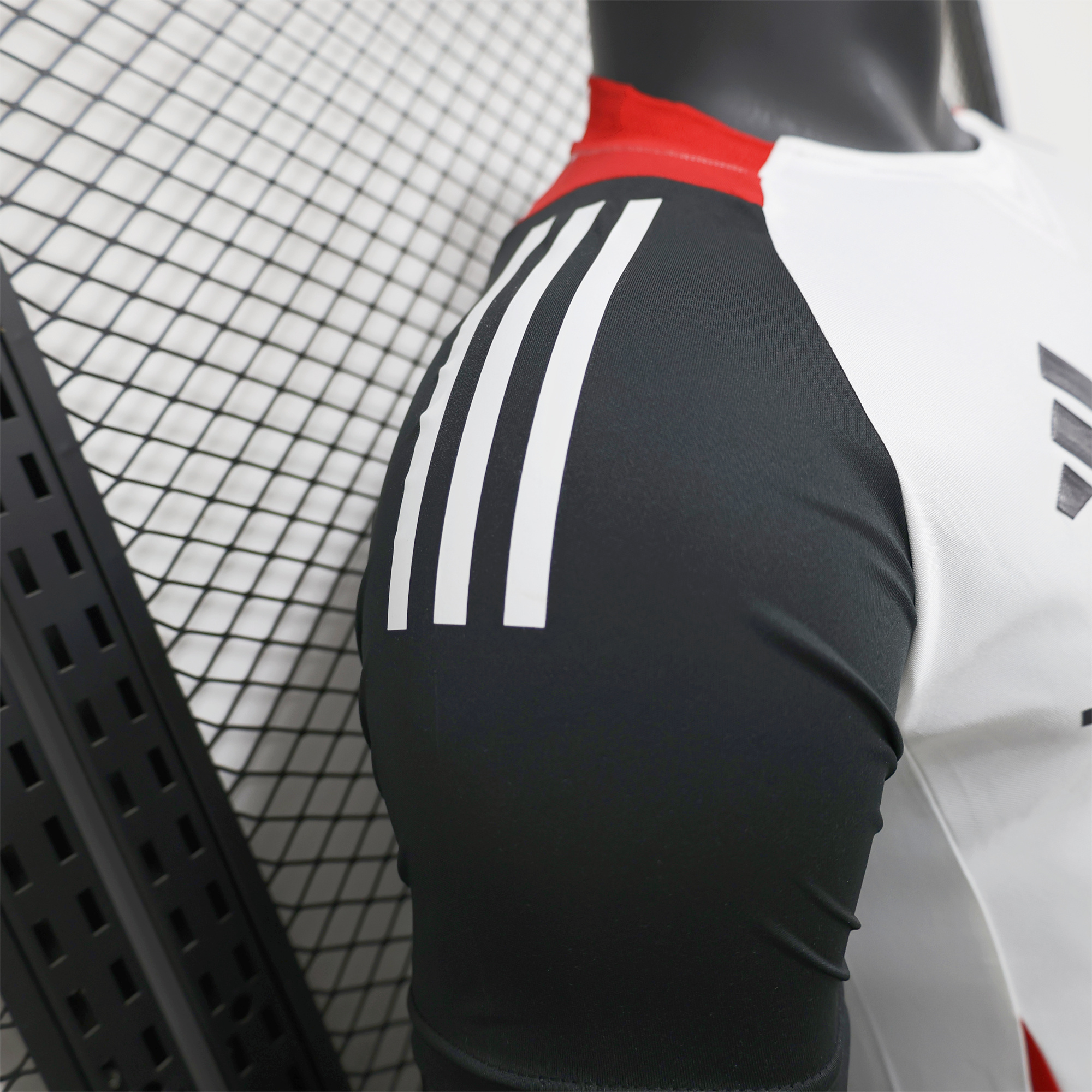 Manchester United 24-25 White Training 3 Jersey - Player Version - SOCCERDEALSHOP