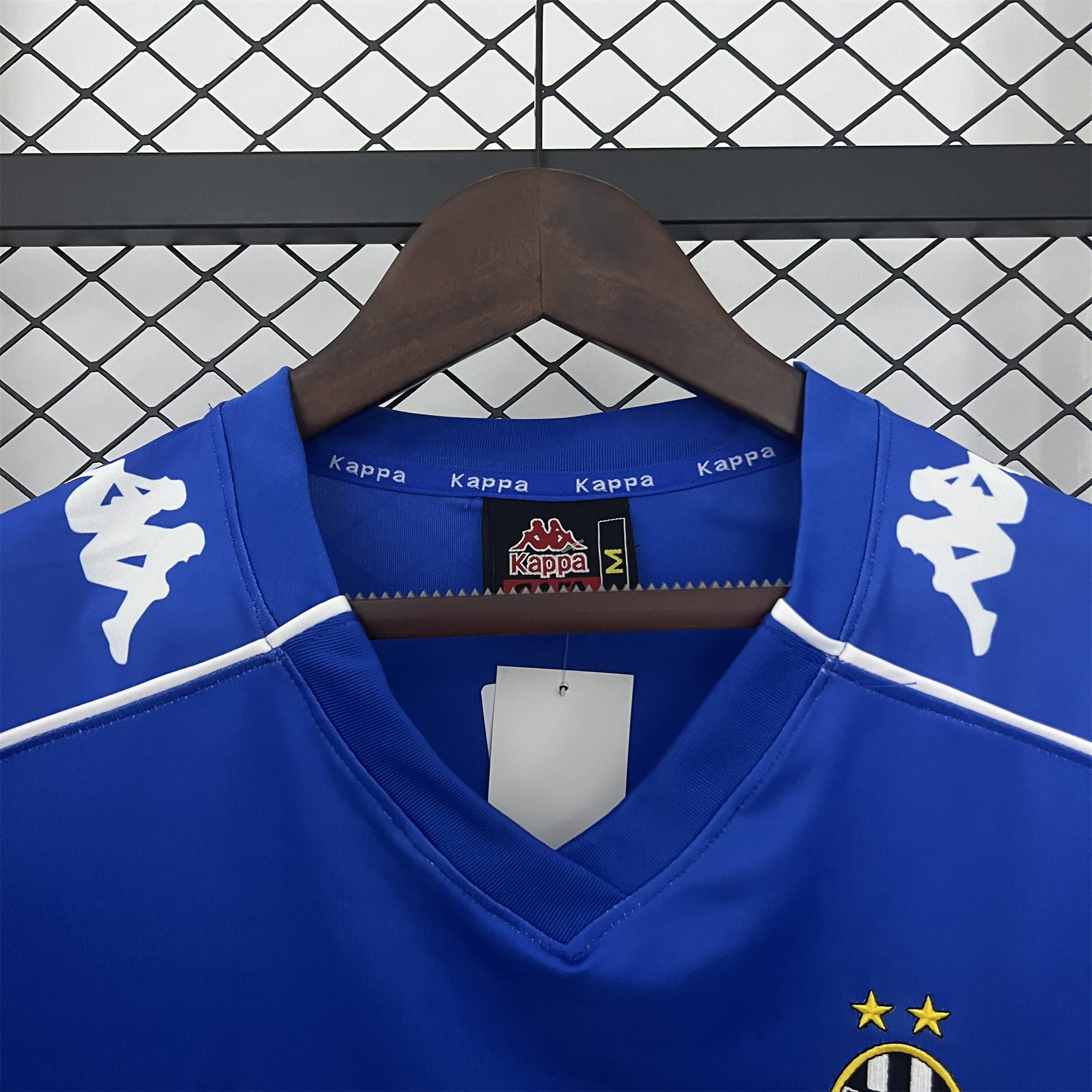 Retro Juventus 1999-00 Away Jersey - SOCCERDEALSHOP