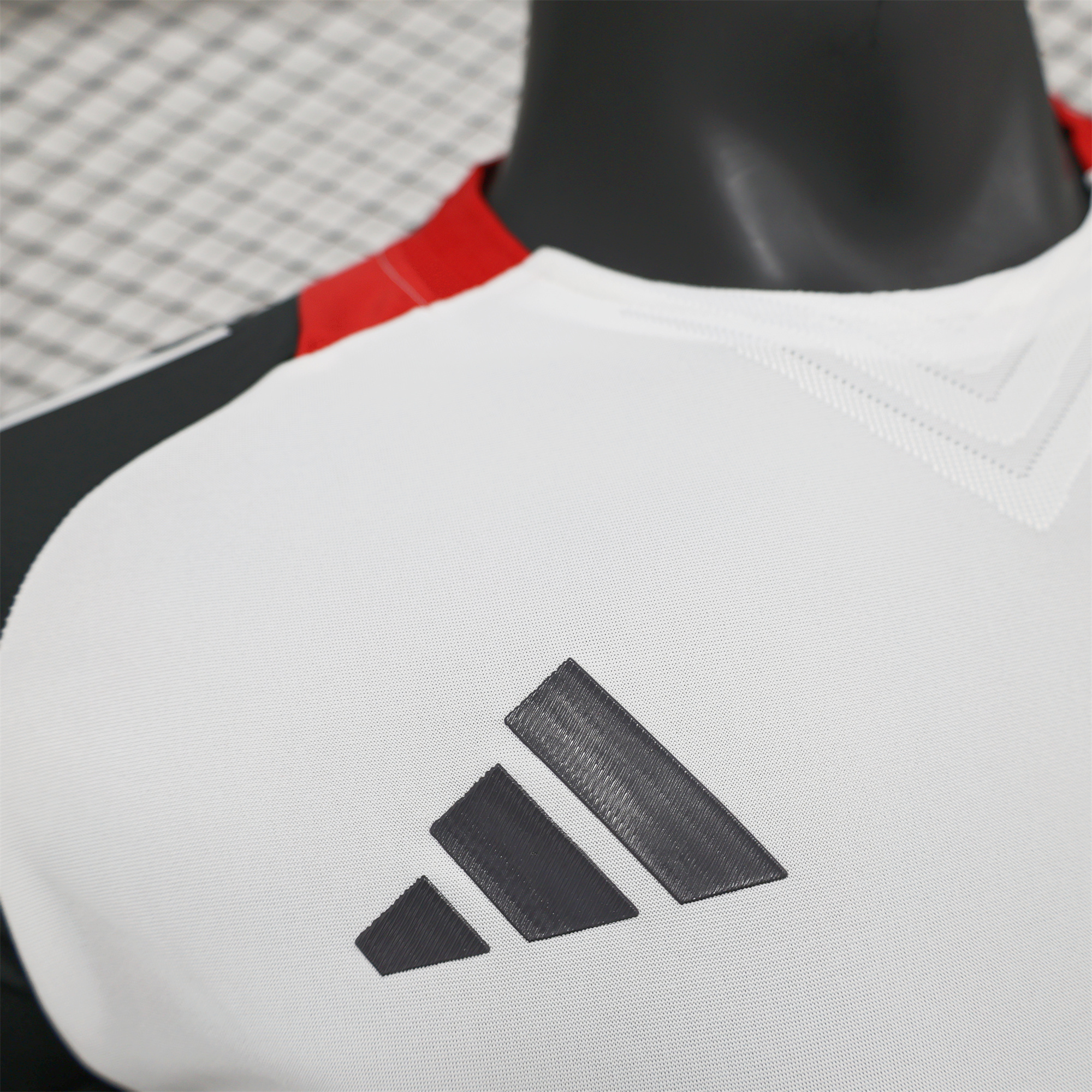 Manchester United 24-25 White Training 3 Jersey - Player Version - SOCCERDEALSHOP