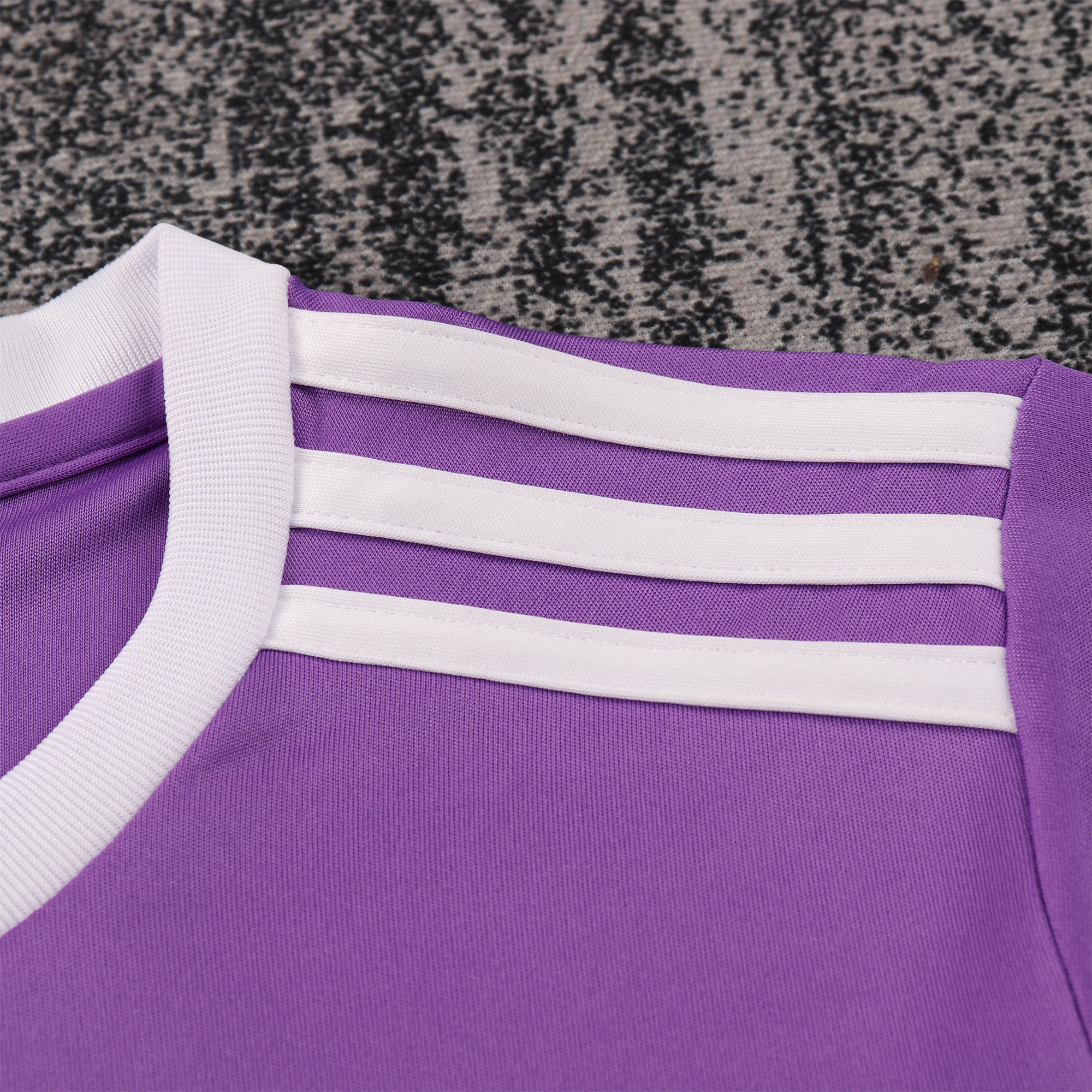 Retro Real Madrid 2016-17 Away Kids Kit - SOCCERDEALSHOP