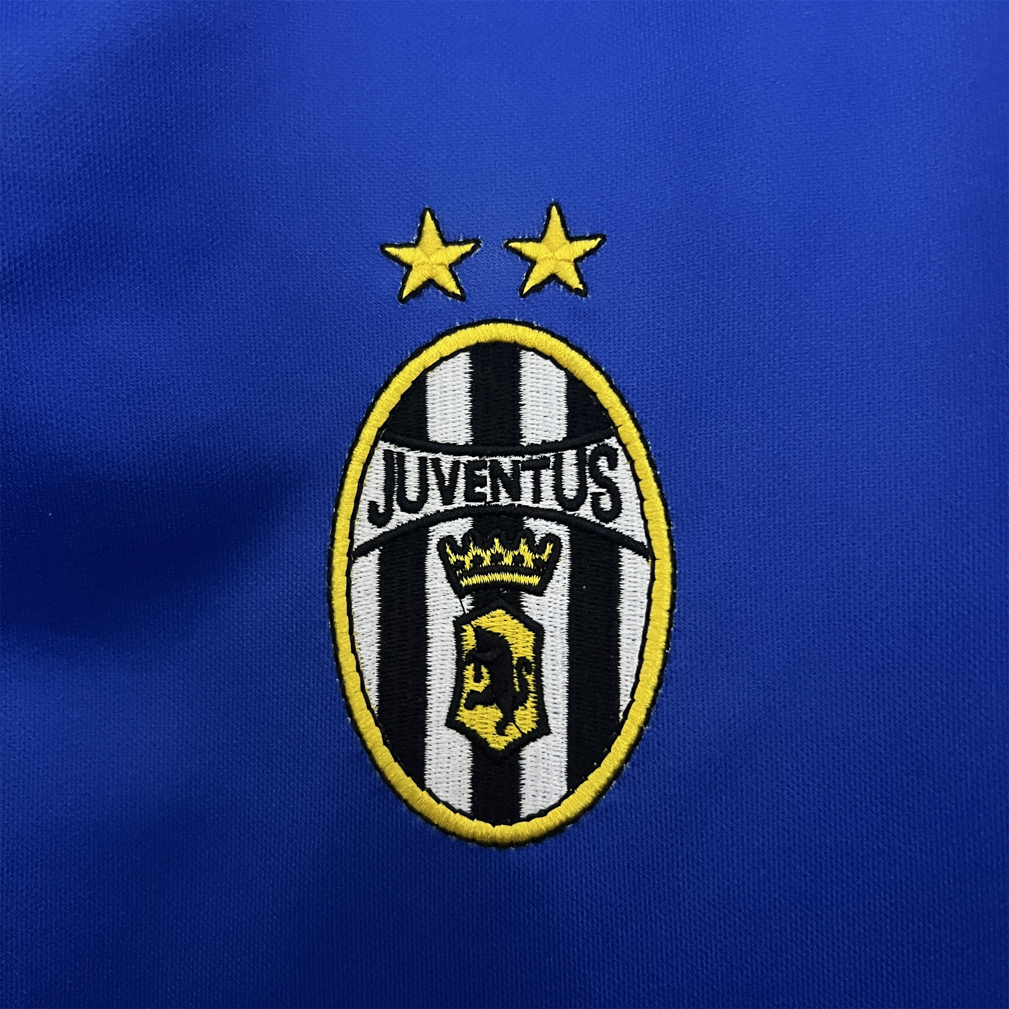 Retro Juventus 1999-00 Away Jersey - SOCCERDEALSHOP