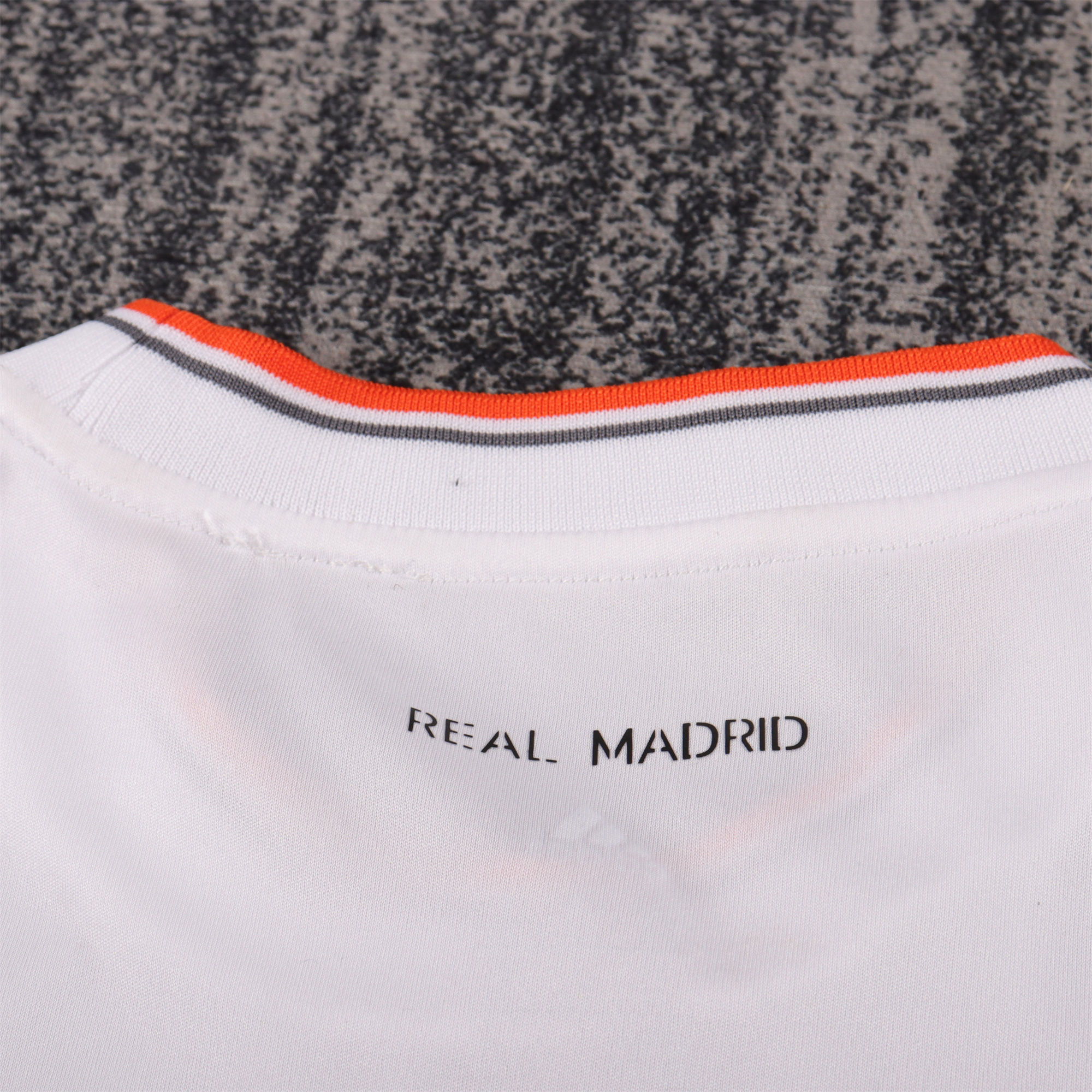 Retro Real Madrid 2013-14 Home Kids Kit - SOCCERDEALSHOP