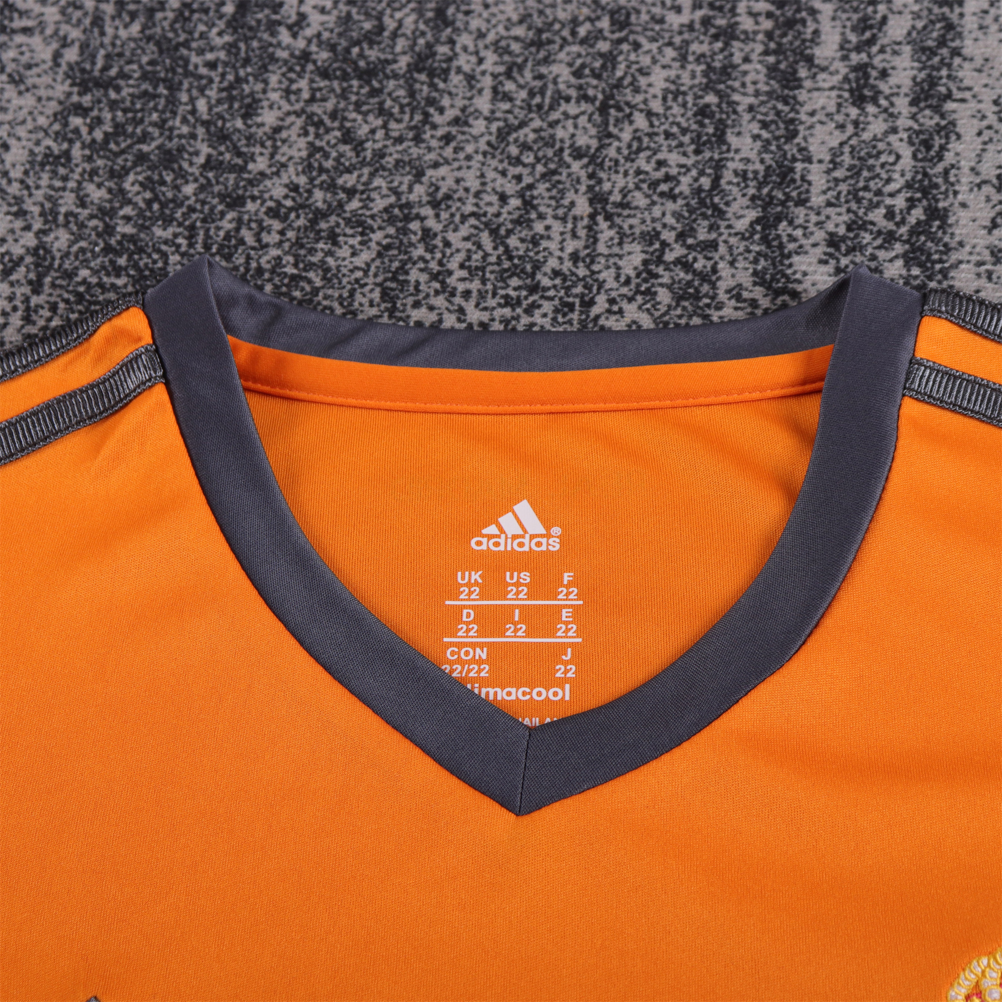 Retro Real Madrid 2013-14 Third Kids Kit - SOCCERDEALSHOP