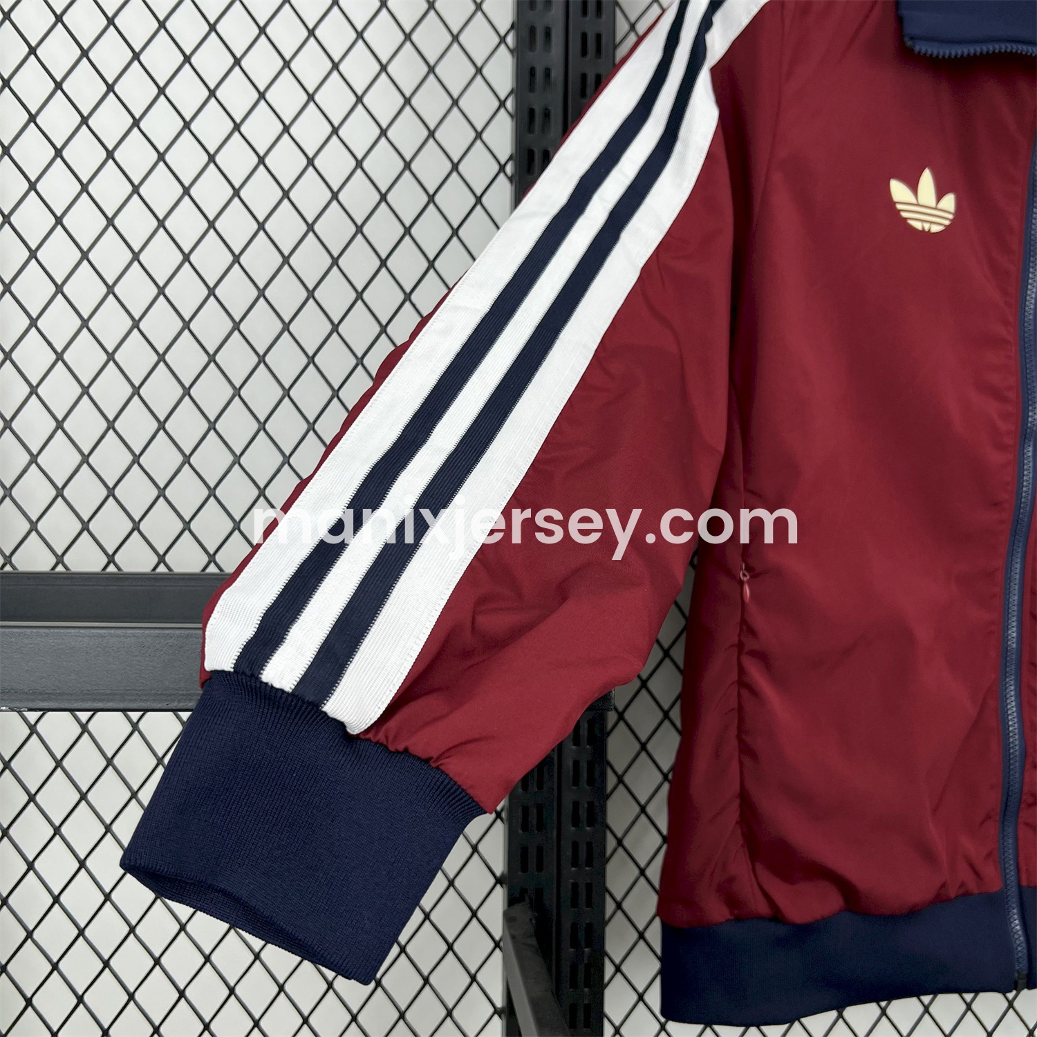 Arsenal 24-25 Player Windbreaker - Deep Red - SOCCERDEALSHOP