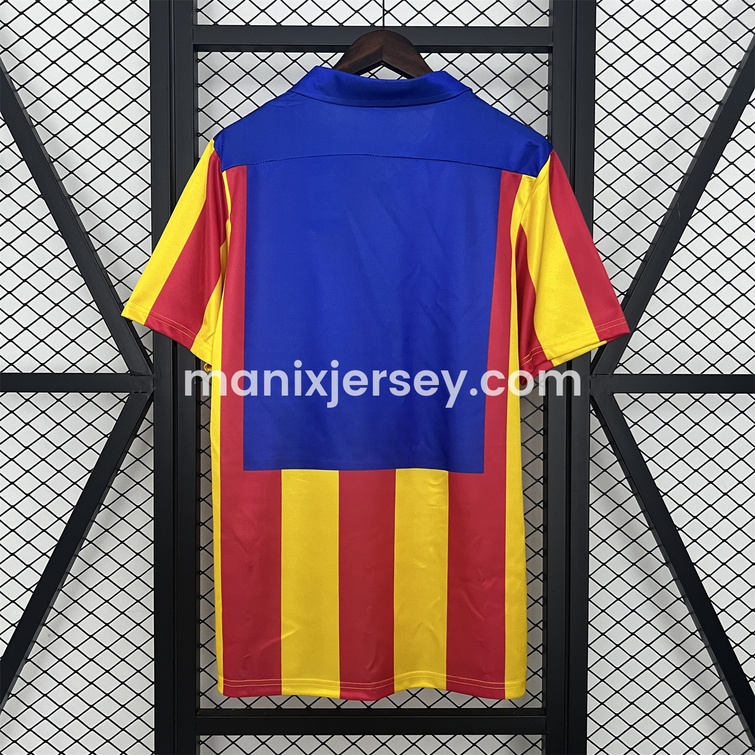 Retro Valencia 1980-82 Away Jersey - SOCCERDEALSHOP
