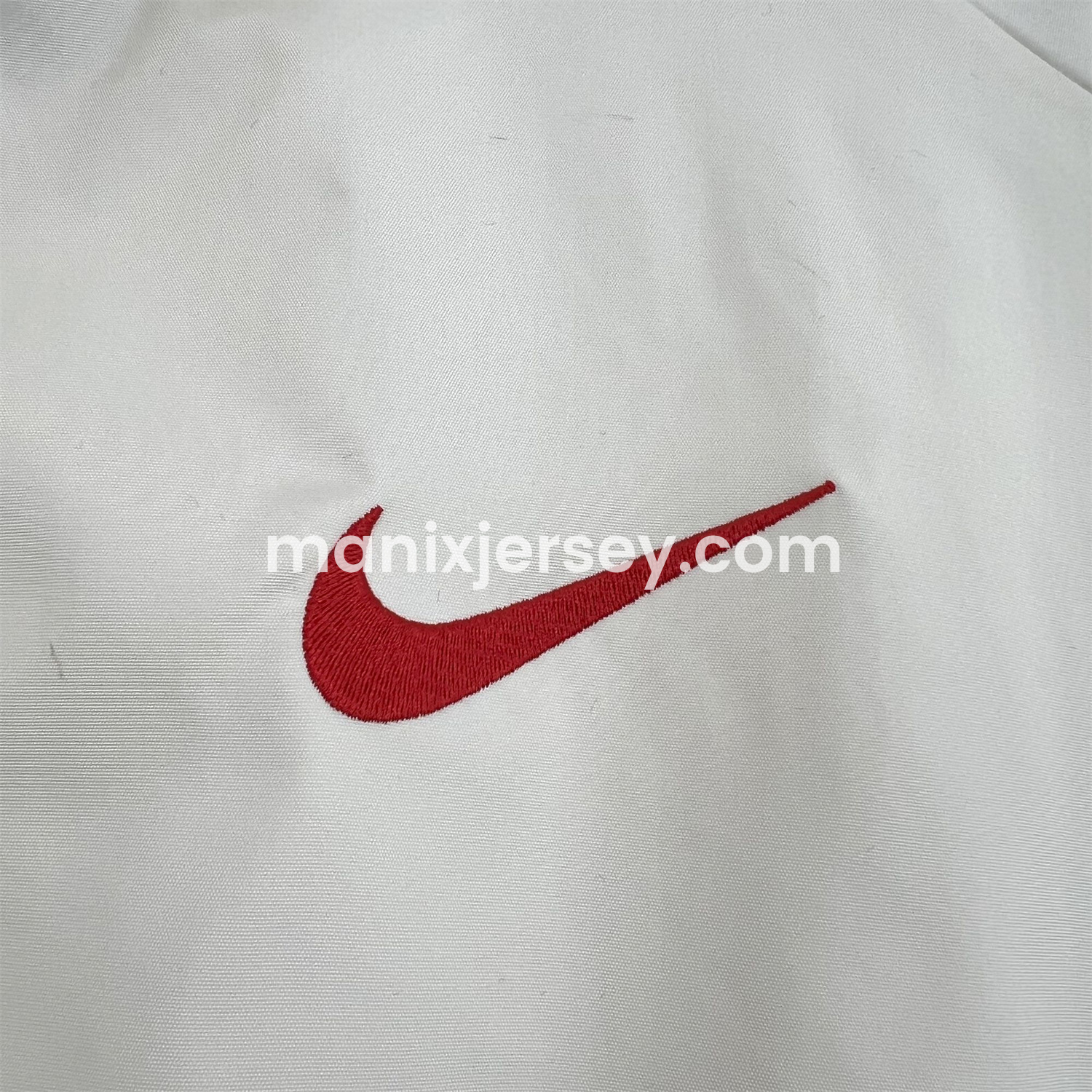 B.A.R.S.A Retro 1994-95 Player Windbreaker - White - SOCCERDEALSHOP