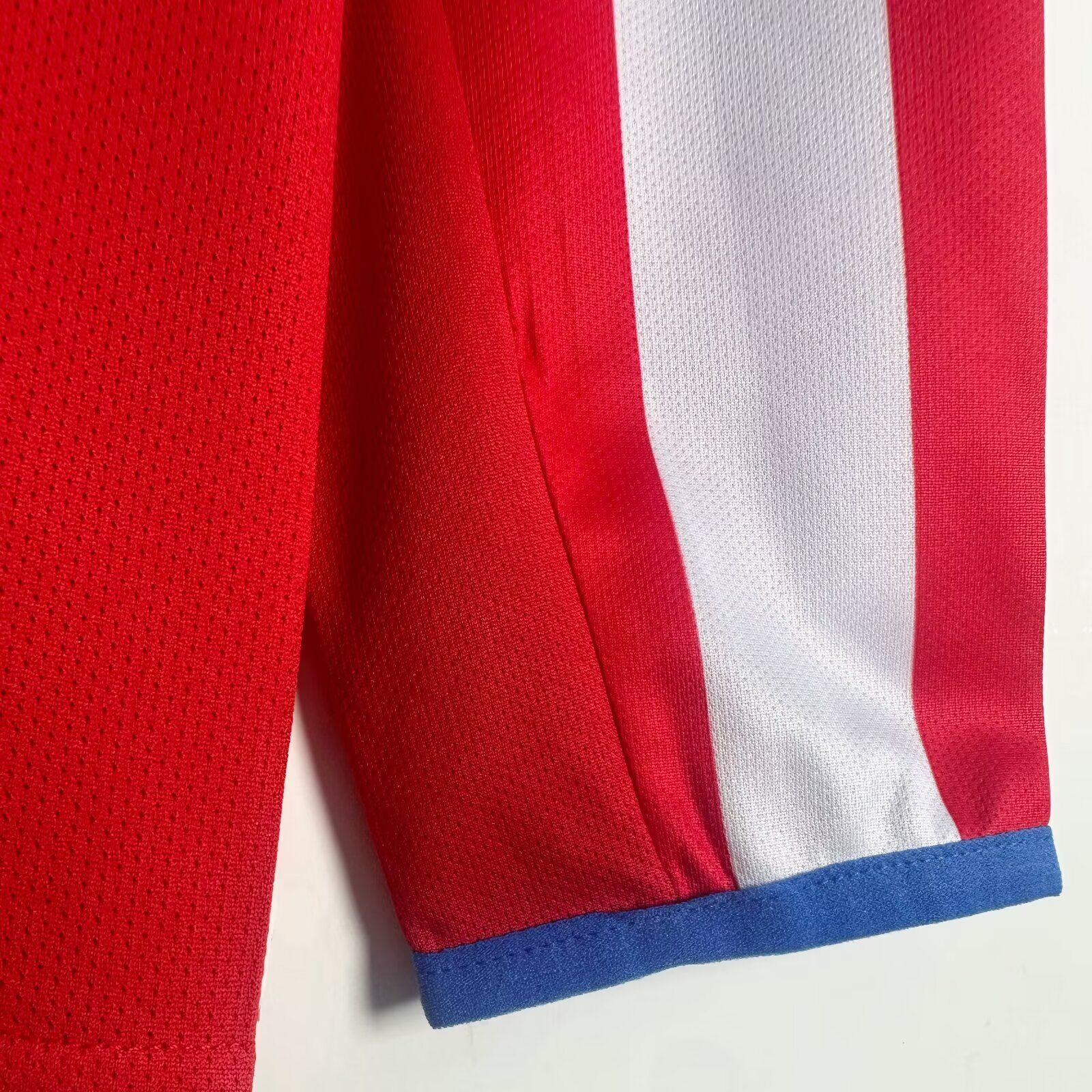 Retro Atletico Madrid 2004-05 Home Long Sleeves Jersey - S.p.i.d.e.r M.a.n - SOCCERDEALSHOP