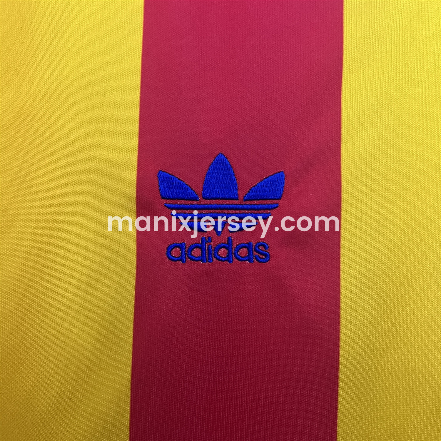 Retro Valencia 1980-82 Away Jersey - SOCCERDEALSHOP