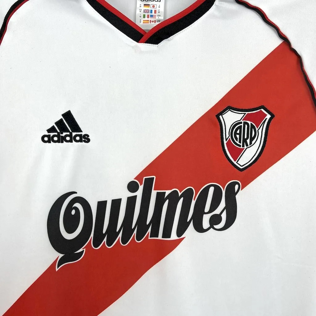 Retro River Plate 2000-01 Home Jersey - SOCCERDEALSHOP