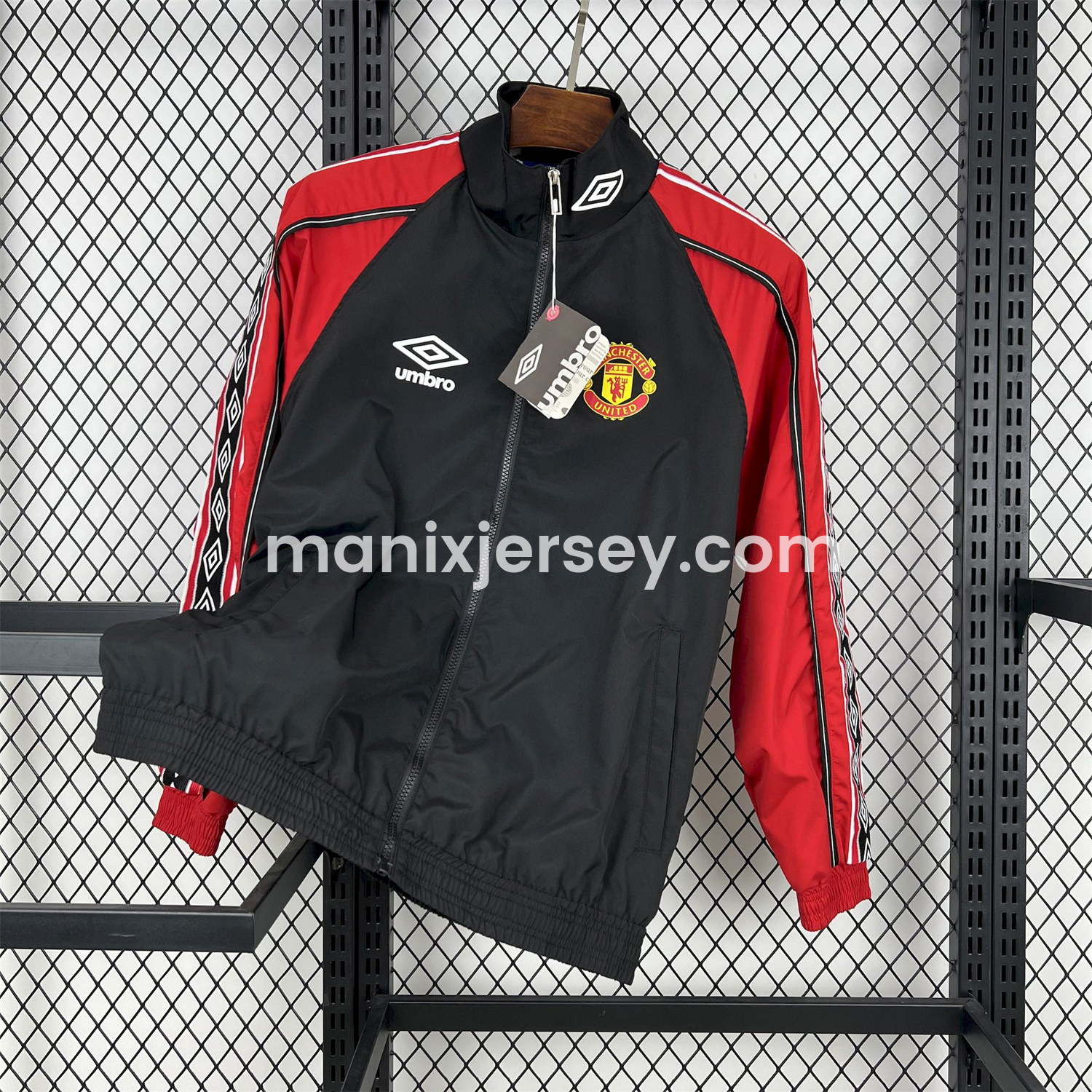 Manchester United Retro 1998-99 Throwback Windbreaker Jacket - Black and Red - SOCCERDEALSHOP