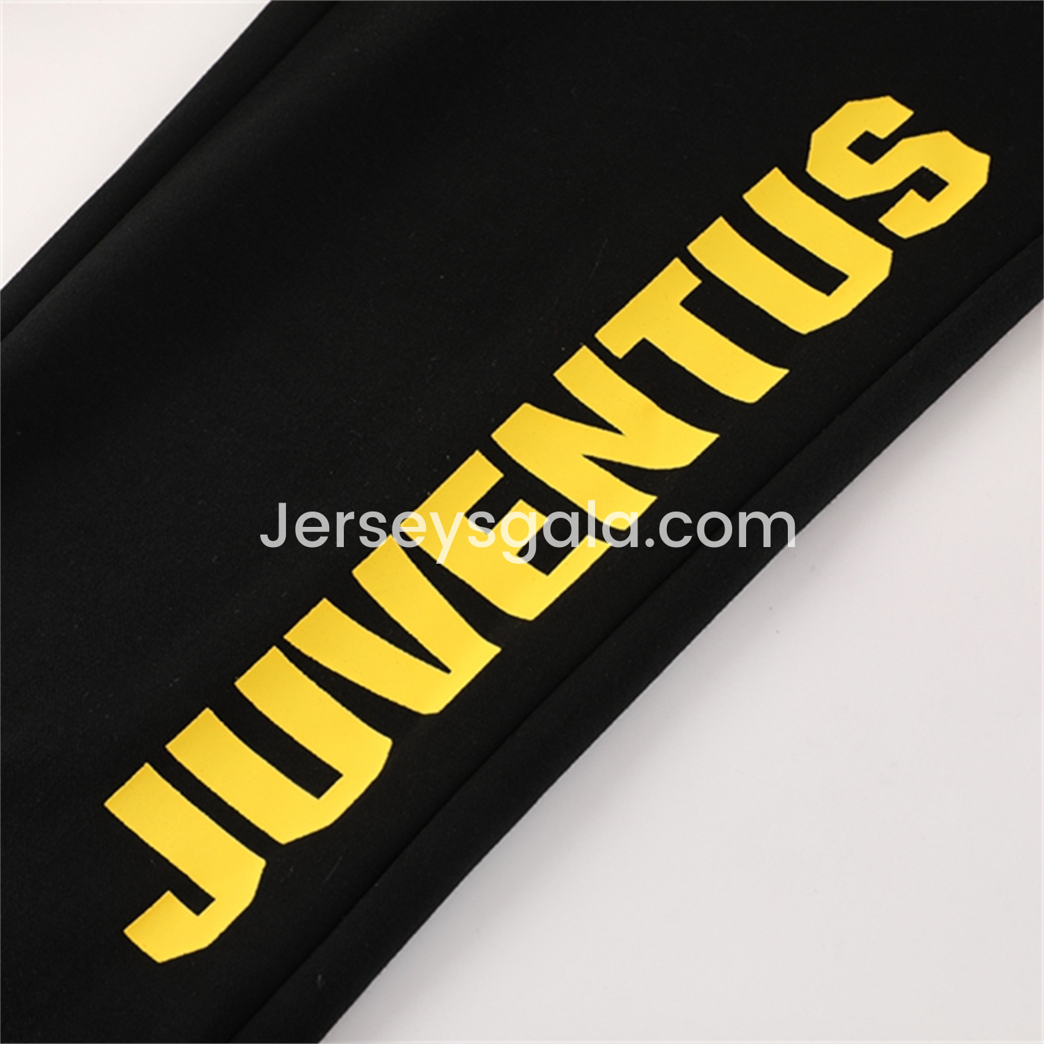 Juventus 25-26 Originals Varsity Hoodie Set - Black Hoodie and Pants - SOCCERDEALSHOP