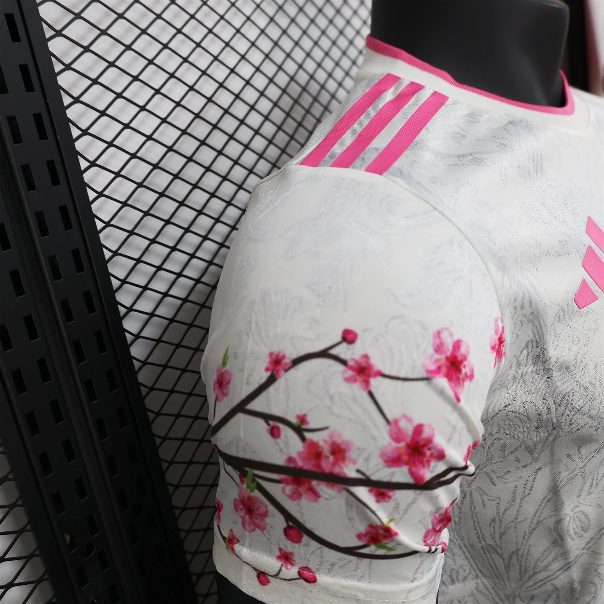 Japan 2024 Pink Bird Special Edition Jersey - Player Version - SOCCERDEALSHOP