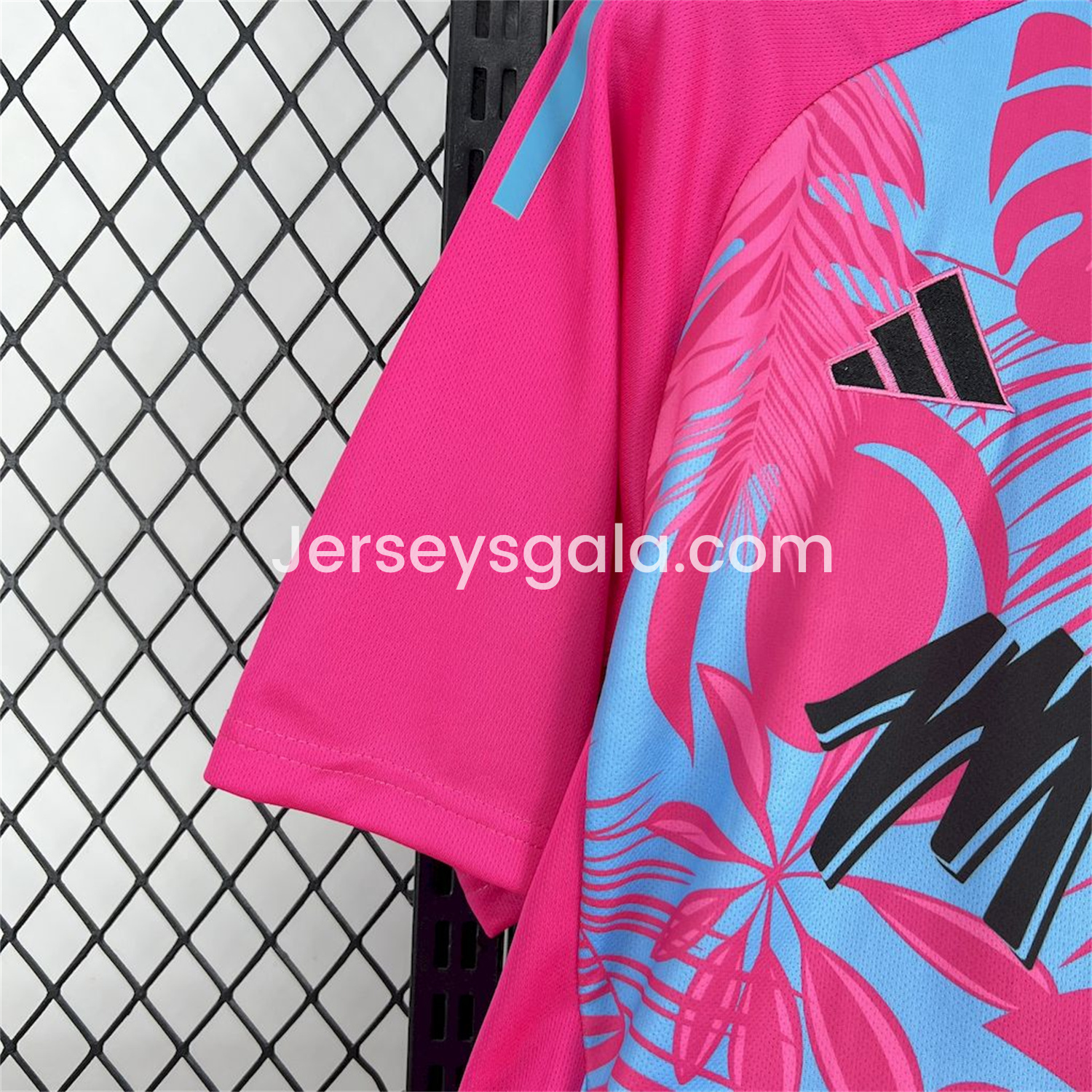 INT M.A.M 25-26 Pink & Blue Coconut Tree Leaves Jersey - Fans Version - SOCCERDEALSHOP