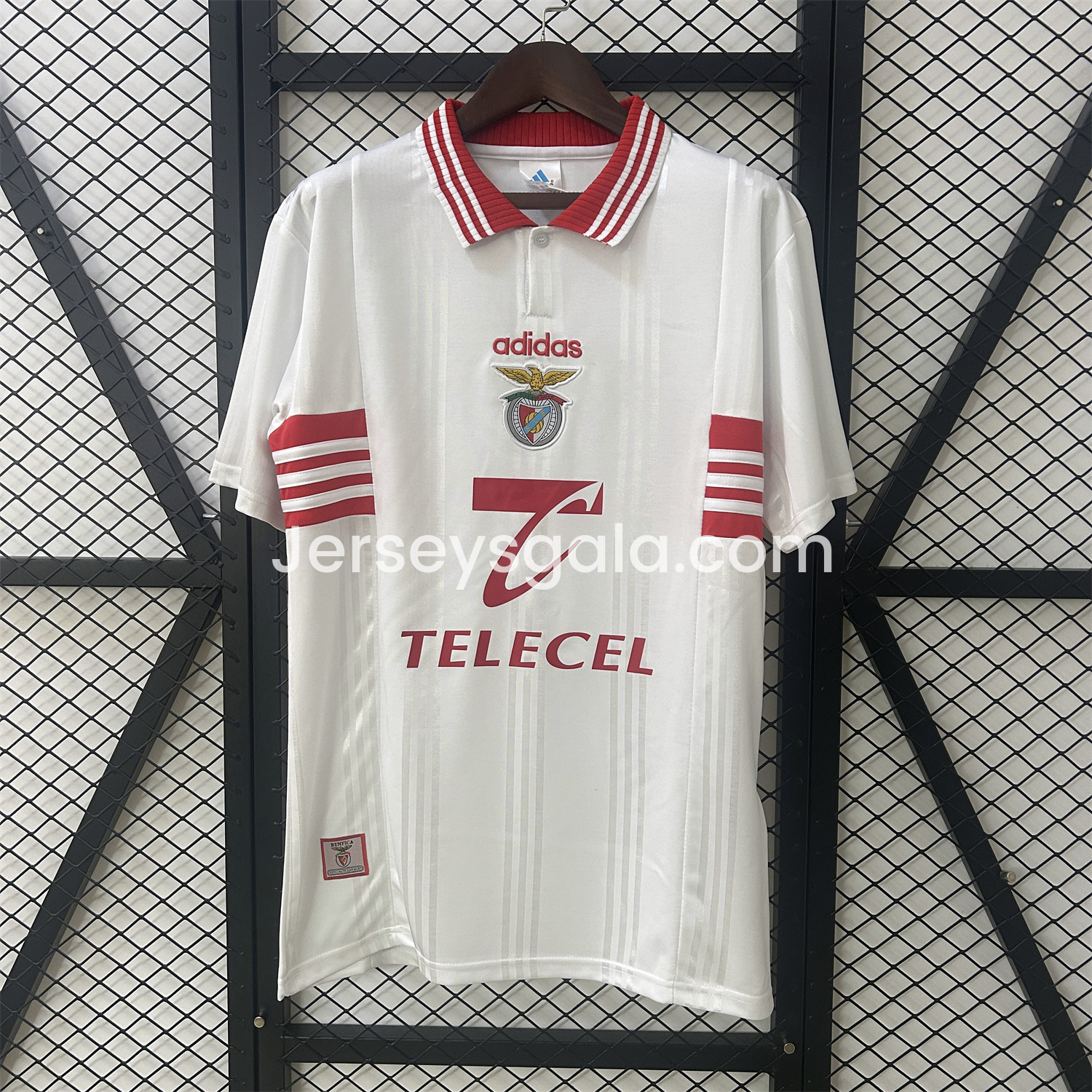 Retro Benfica 1997-99 European Away Jersey - SOCCERDEALSHOP