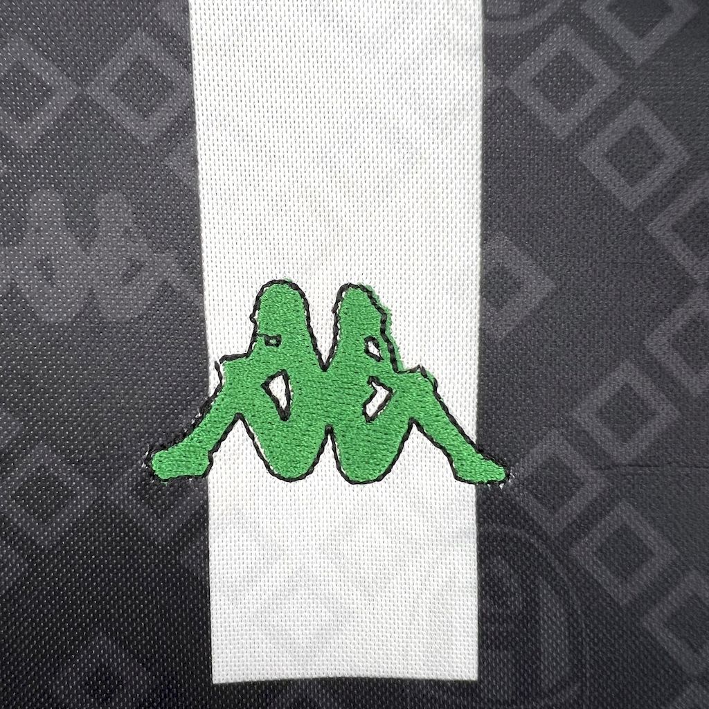 Retro Juventus 1992-94 Home Jersey - SOCCERDEALSHOP