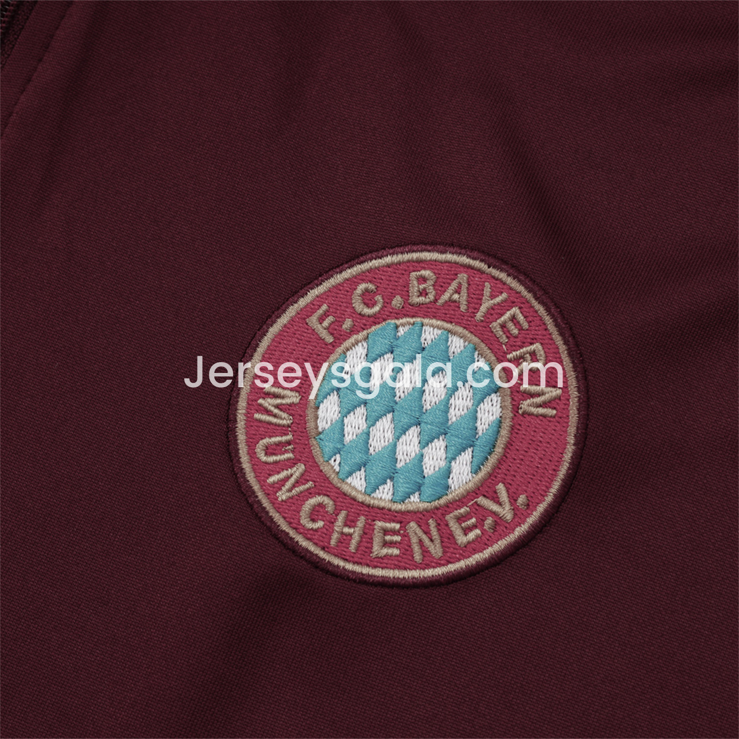 Bayern Munich 25-26 Throwback Trefoil Long Sleeves Training Set - Deep Red - SOCCERDEALSHOP