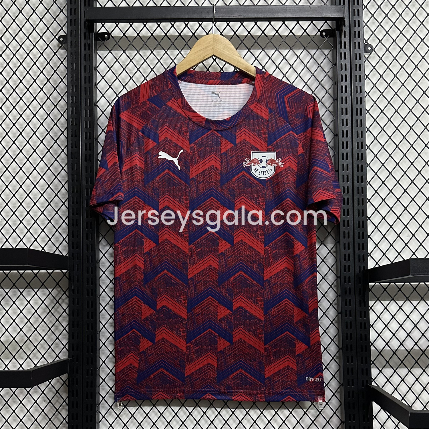 RB Leipzig 25-26 Pre-Match Red Blue Training Jersey - Fans Version - SOCCERDEALSHOP