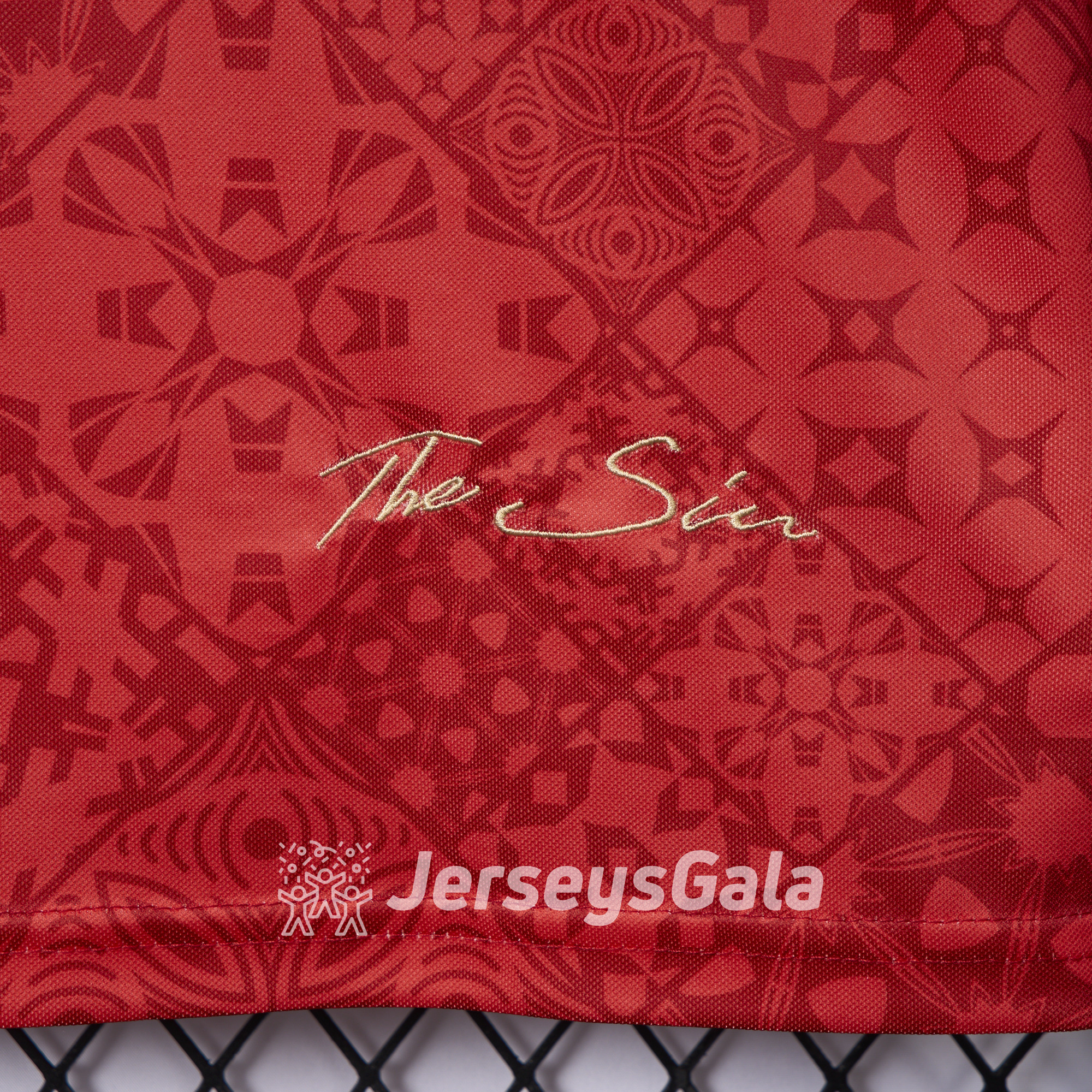 Portugal 2024-25 COMMA C.Ronaldo Jersey - Fans Version - SOCCERDEALSHOP