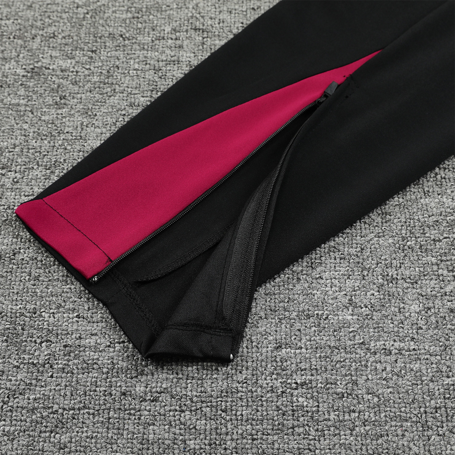 B.A.R.S.A 24-25 Training Hoodie Set - Black Hoodie and Black Pants - SOCCERDEALSHOP