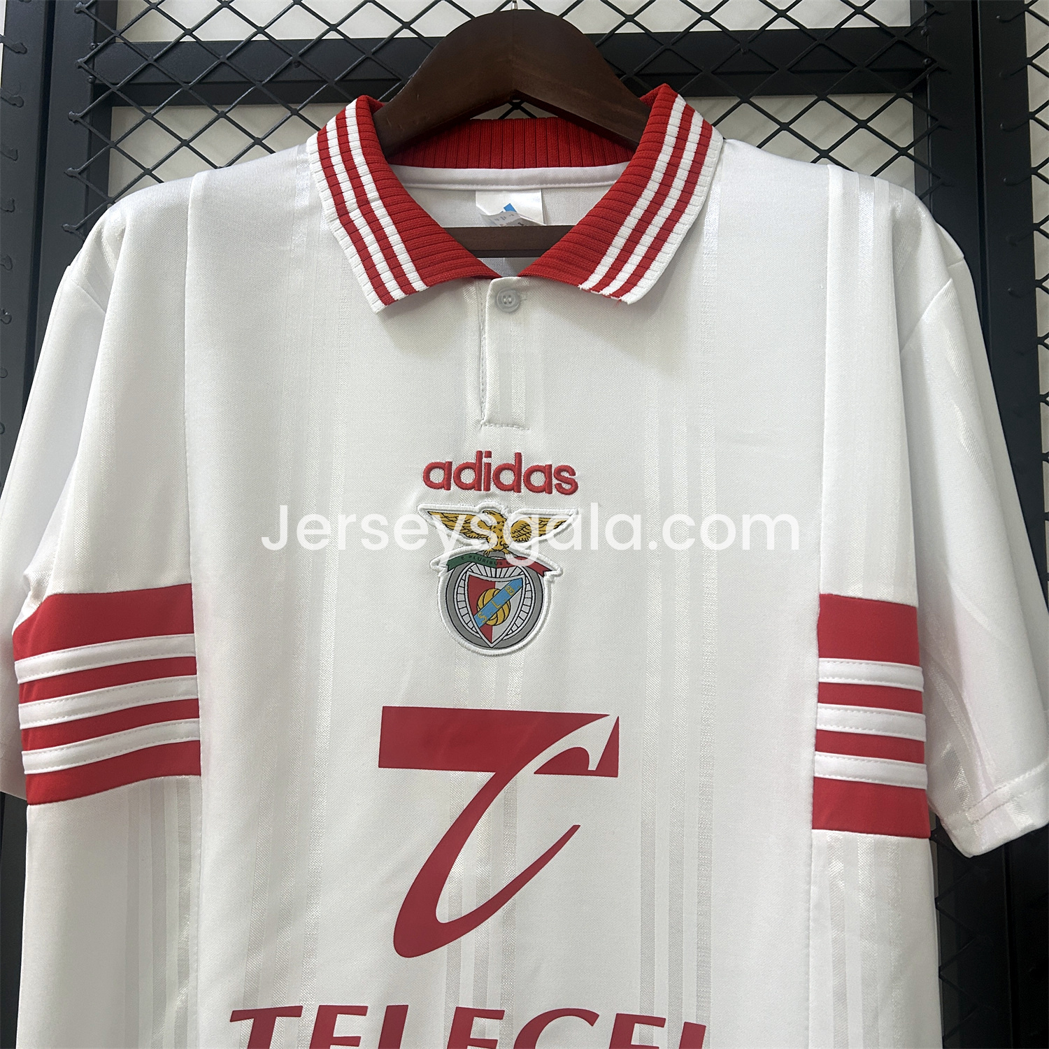 Retro Benfica 1997-99 European Away Jersey - SOCCERDEALSHOP