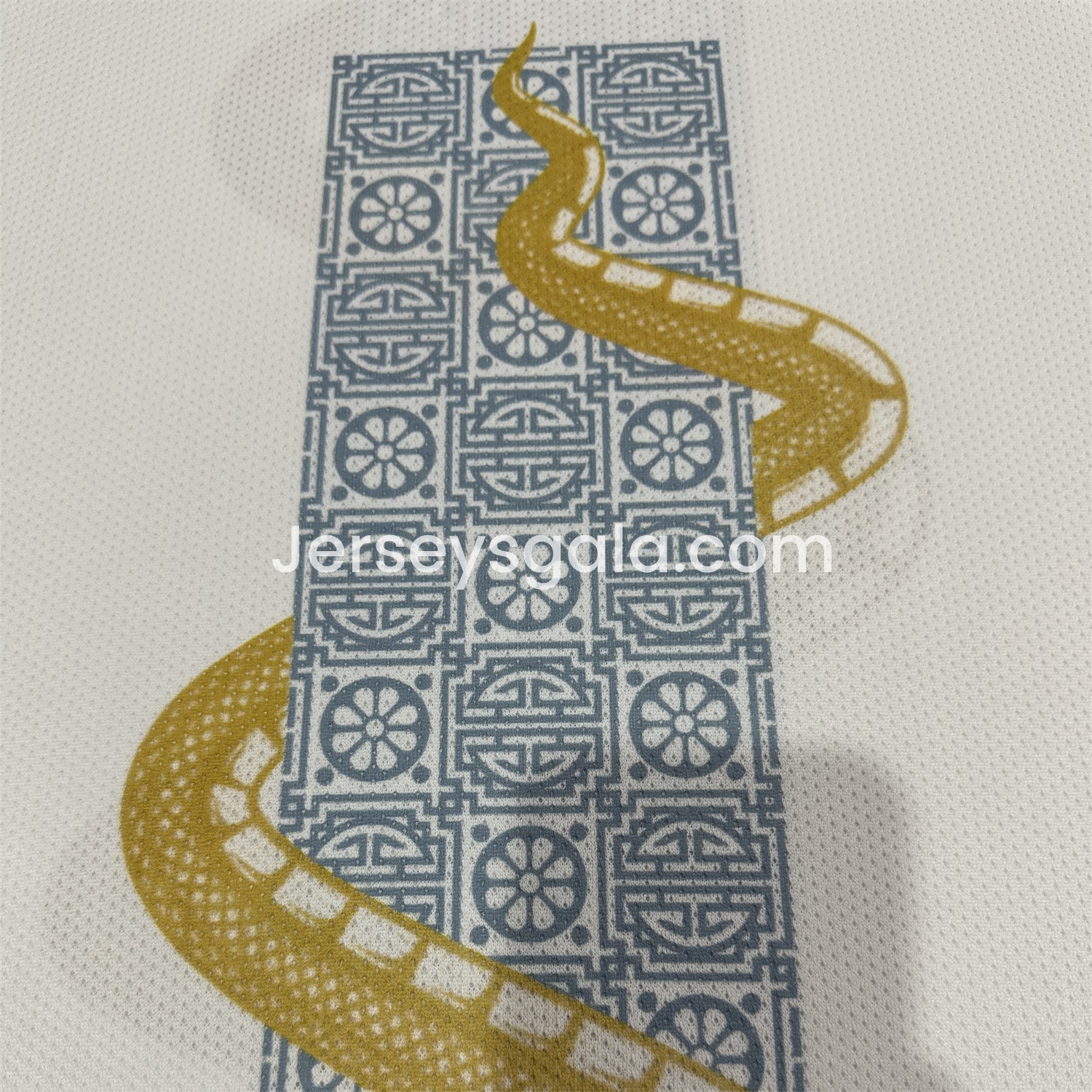 Tottenham Hotspur 2025-26 Snake Year Special Edition Jersey - Fans Version - SOCCERDEALSHOP