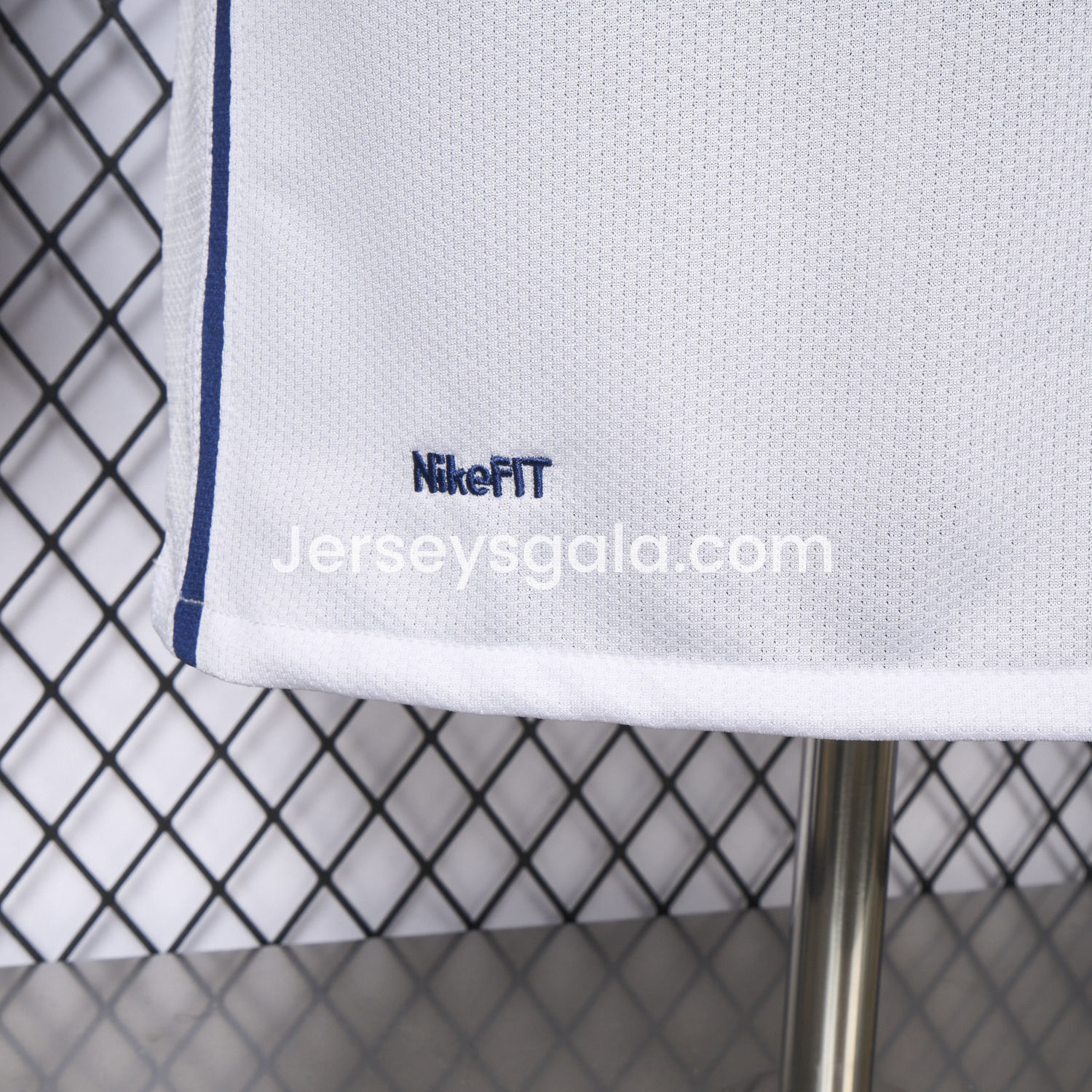 Manchester United Retro 2008-09 Away Jersey - Player Version - SOCCERDEALSHOP