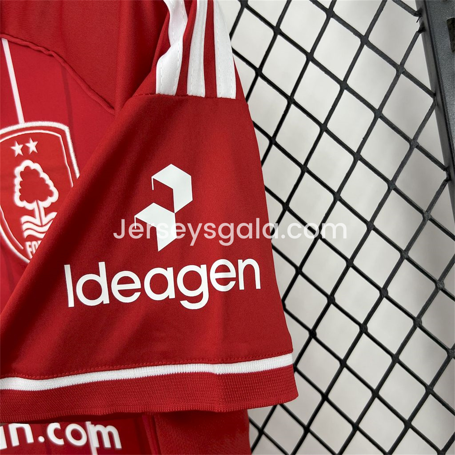 Nottingham Forest 25-26 Home Jersey - Fans Version - SOCCERDEALSHOP