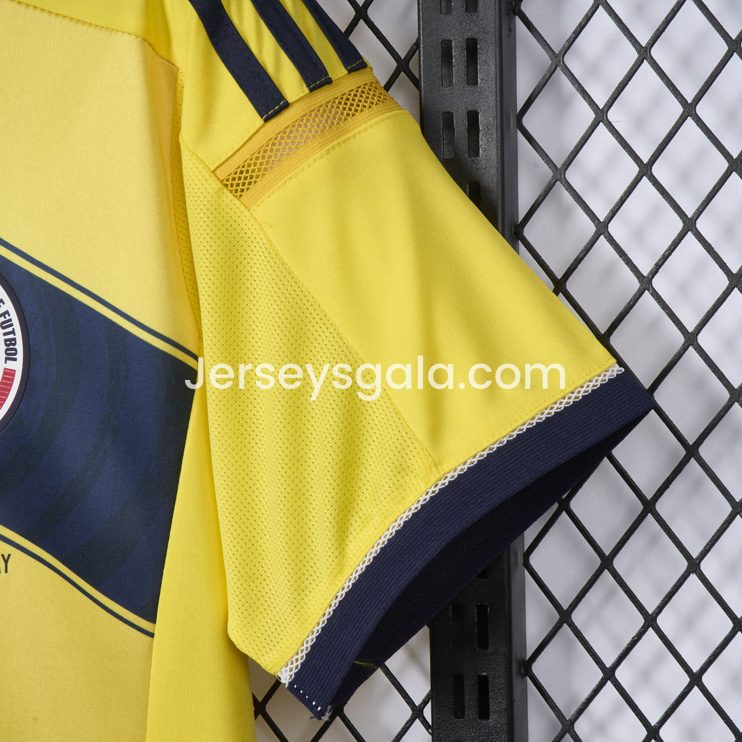 Retro Colombia 2014 Home Jersey - SOCCERDEALSHOP