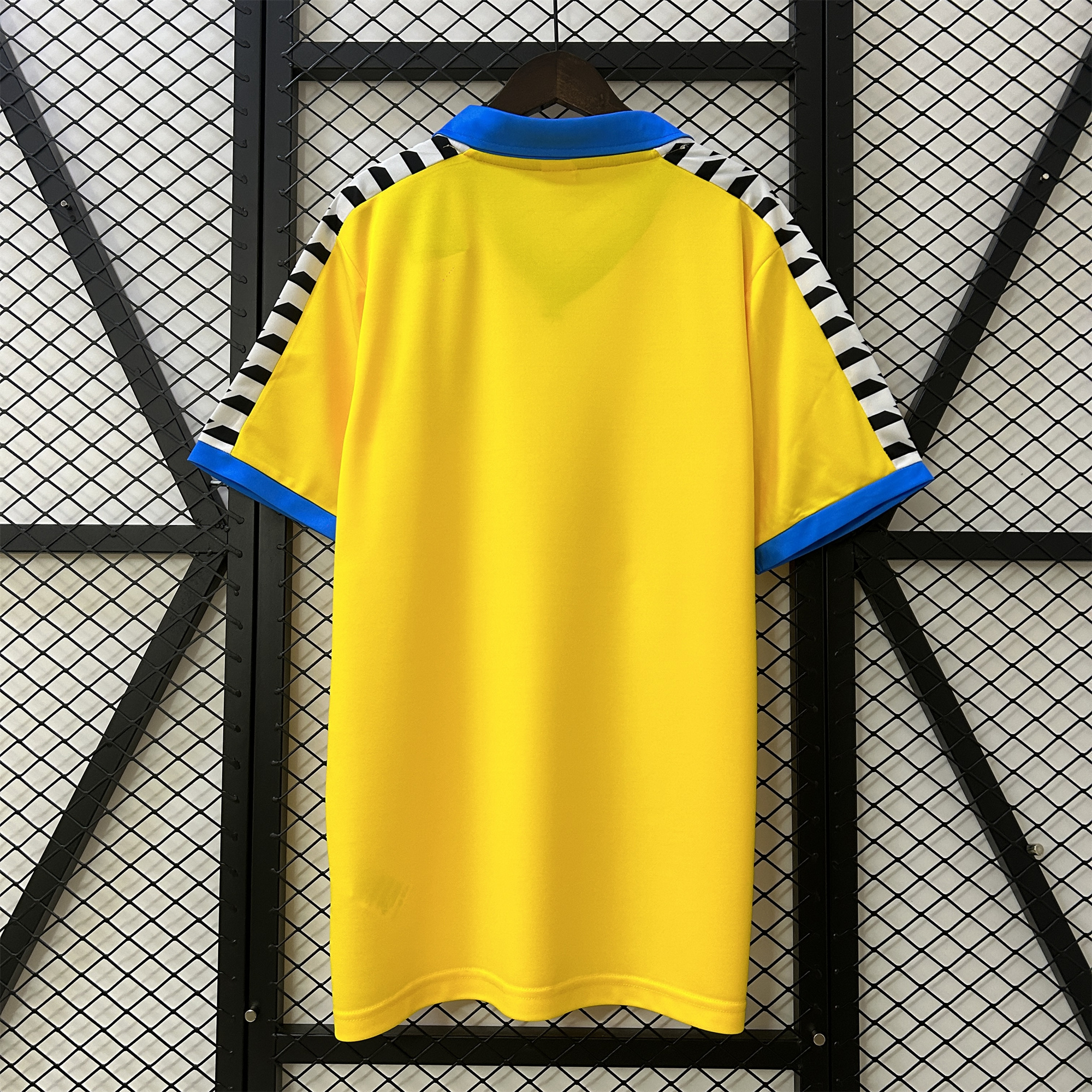 Retro Cádiz Cadiz 1983-84 Home Jersey - SOCCERDEALSHOP