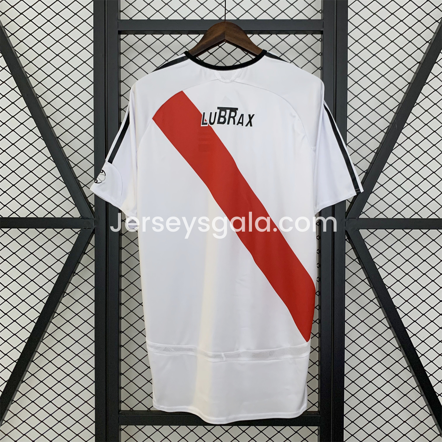 Retro River Plate 2006-07 Home Jersey - SOCCERDEALSHOP