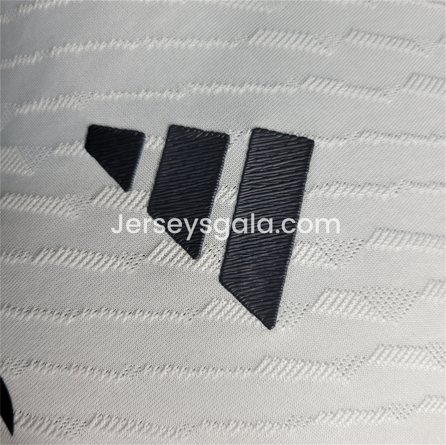 Retro Real Madrid 2023-24 Home Jersey - Player Version - SOCCERDEALSHOP