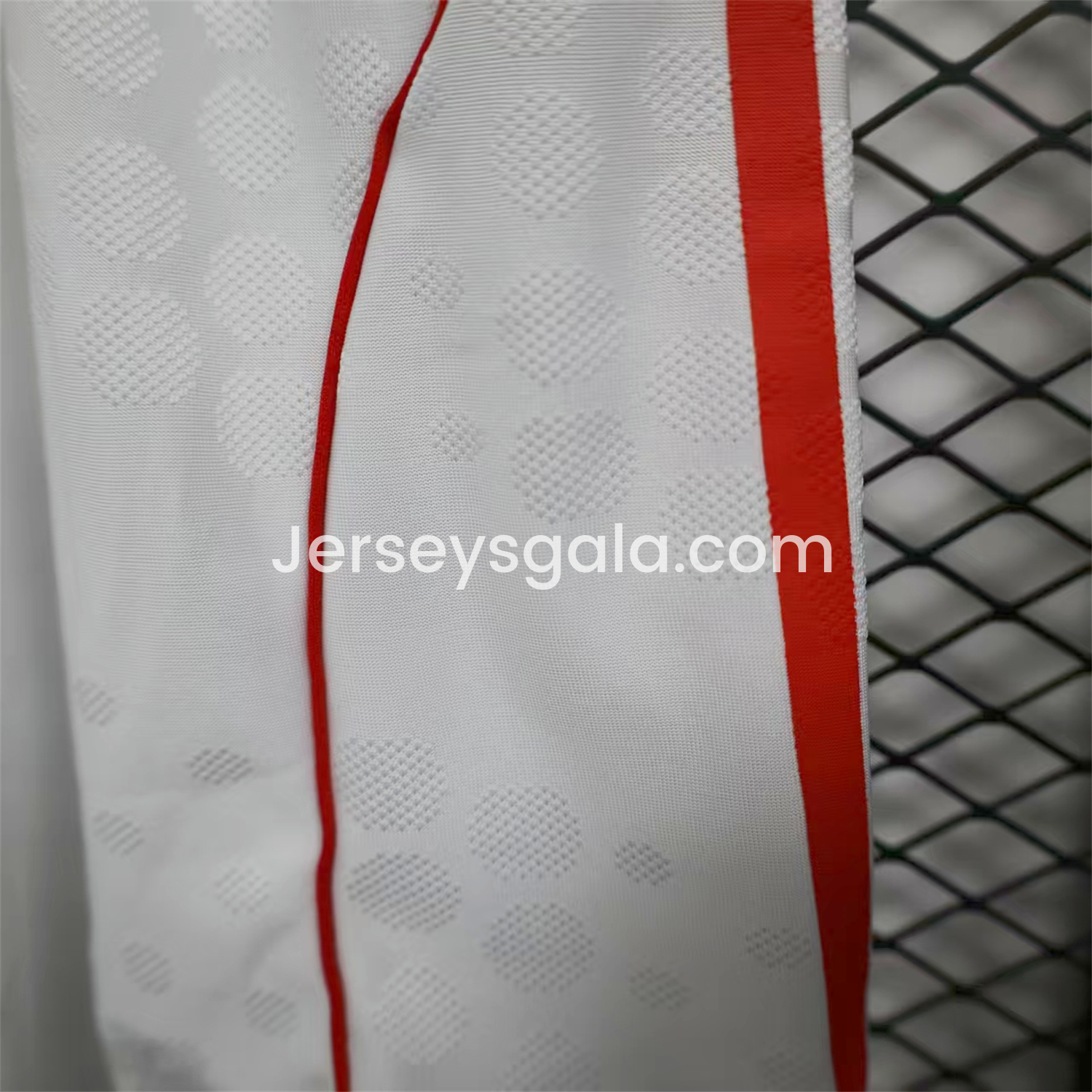 Arsenal 25-26 Home Shorts - Player Version - SOCCERDEALSHOP