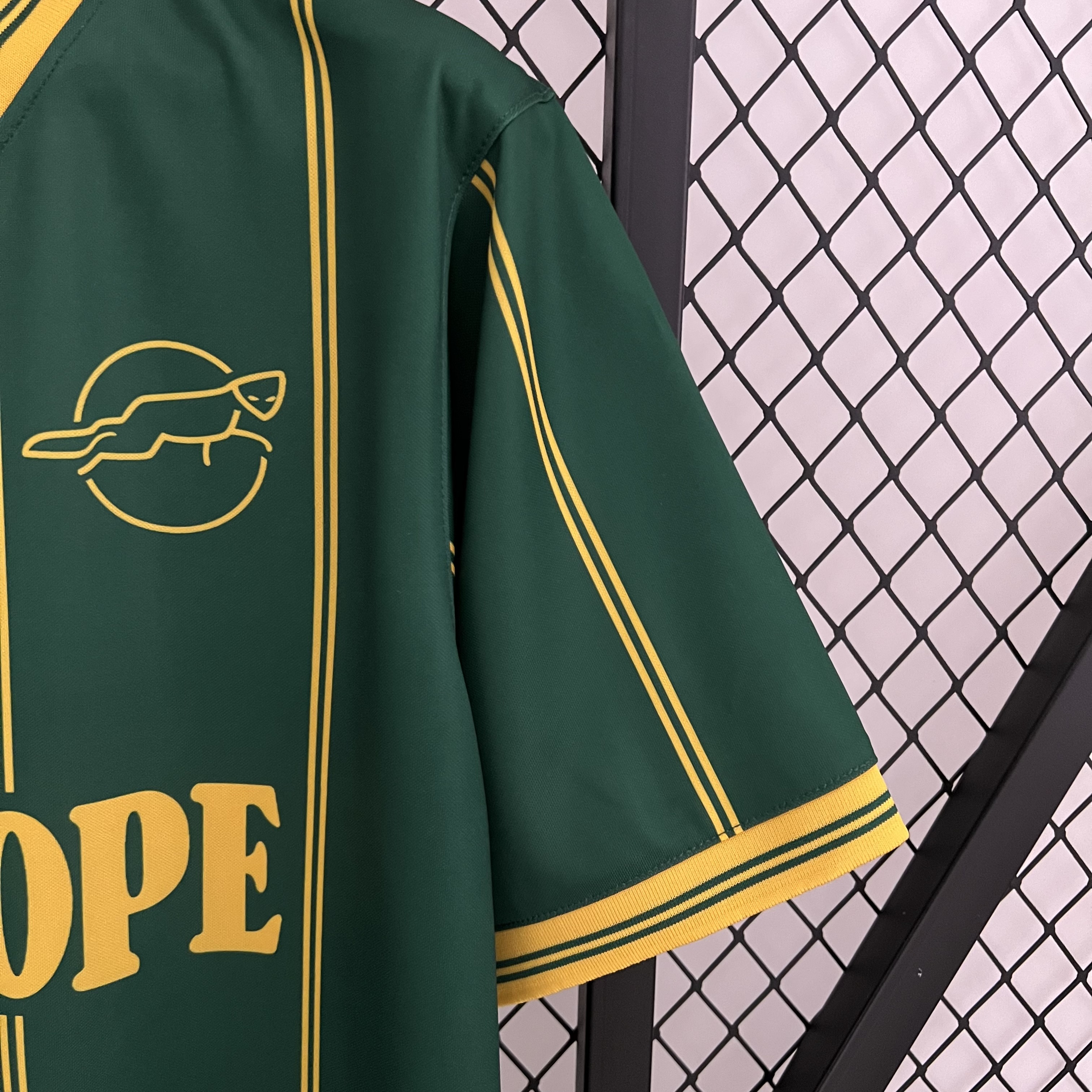 Retro Leicester City 1984 Away Jersey - SOCCERDEALSHOP