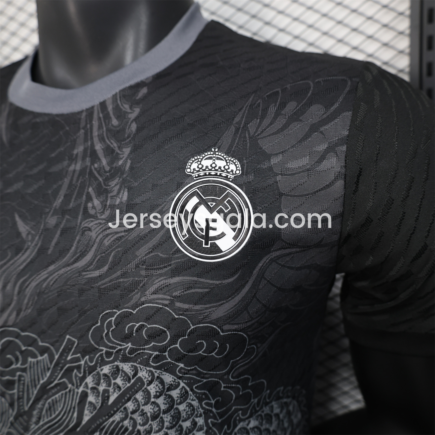 Real Madrid 25-26 Grey Chinese Loong and Auspicious Clouds Line Drawing Black Jersey - Player Version - SOCCERDEALSHOP