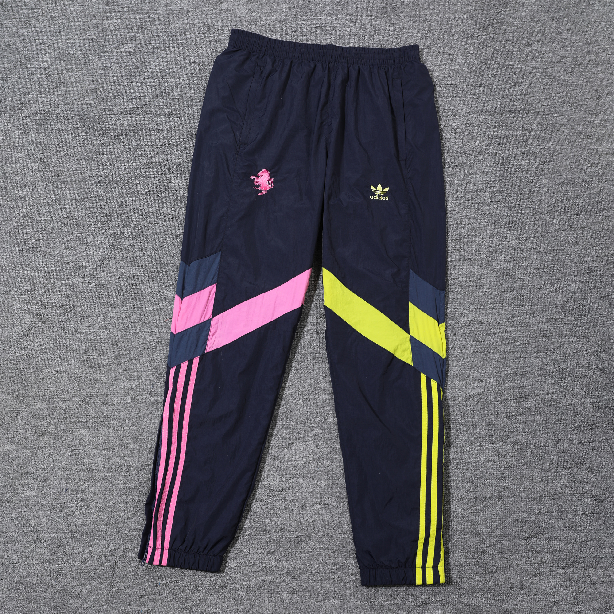 Juventus 24-25 Originals LFSTLR Windbreaker Suit - Deep Blue Jackets & Pants - SOCCERDEALSHOP