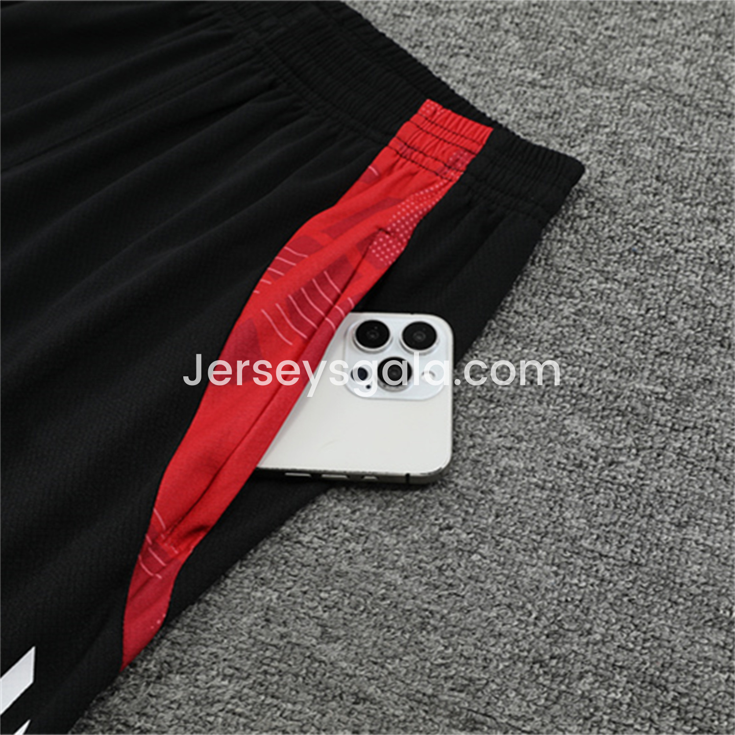 Manchester United 24-25 Pre-Match Kids Short-Sleeve Training Set - Camouflage - SOCCERDEALSHOP