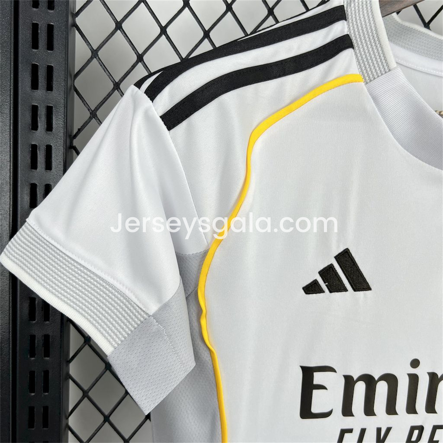 Women's Real Madrid 25-26 Home Jersey - SOCCERDEALSHOP