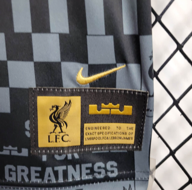 Liver.pool X LBJ 23-24 YNWA Special Edition Kids Kit - SOCCERDEALSHOP