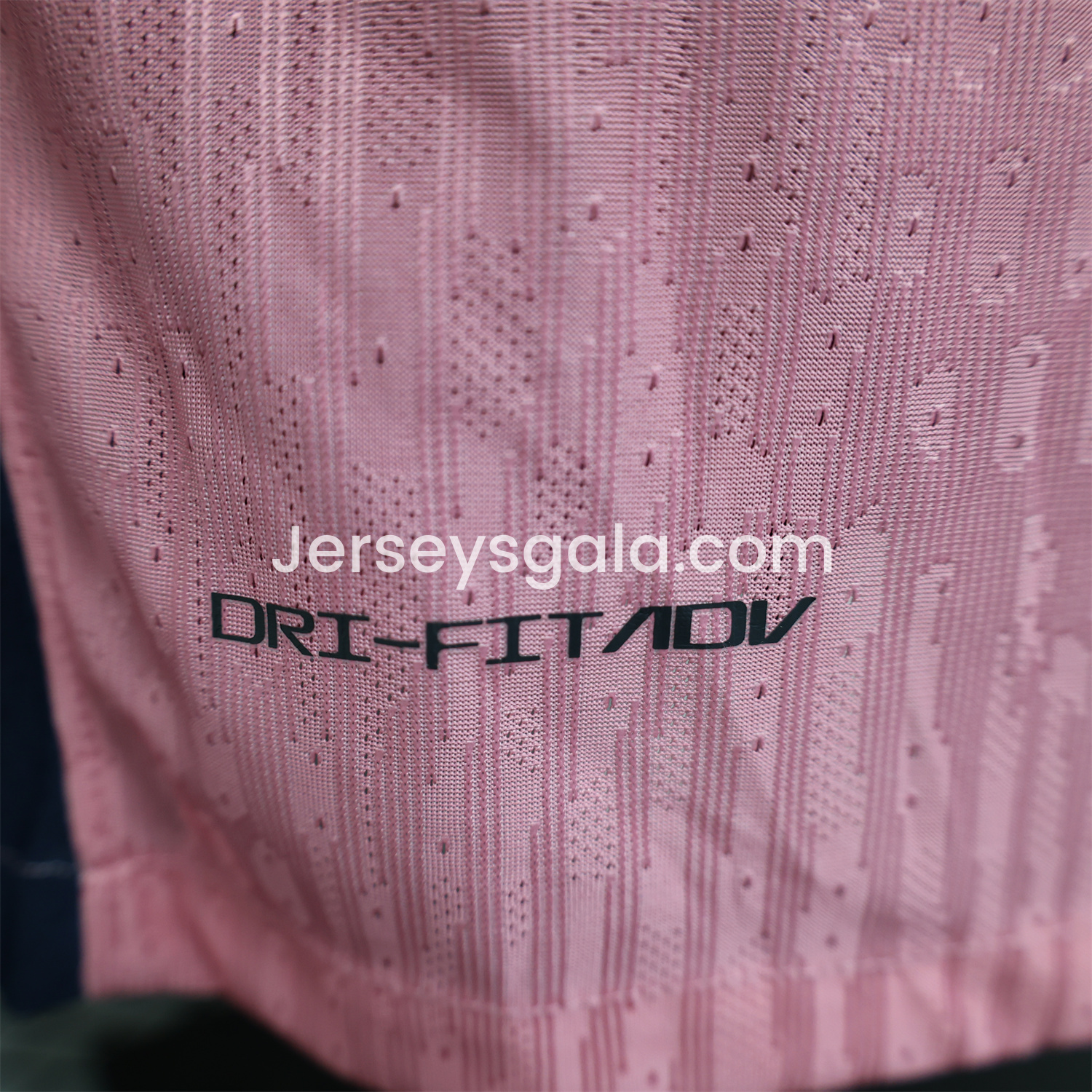 B.A.R.S.A 25-26 Pink Special Edition Jersey - Player Version - SOCCERDEALSHOP